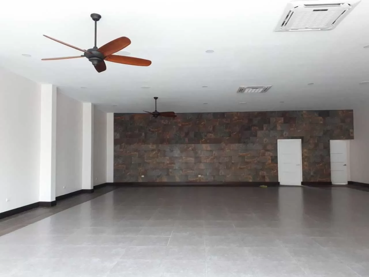 Living room in Hotel PZ Country Club & Conference Center