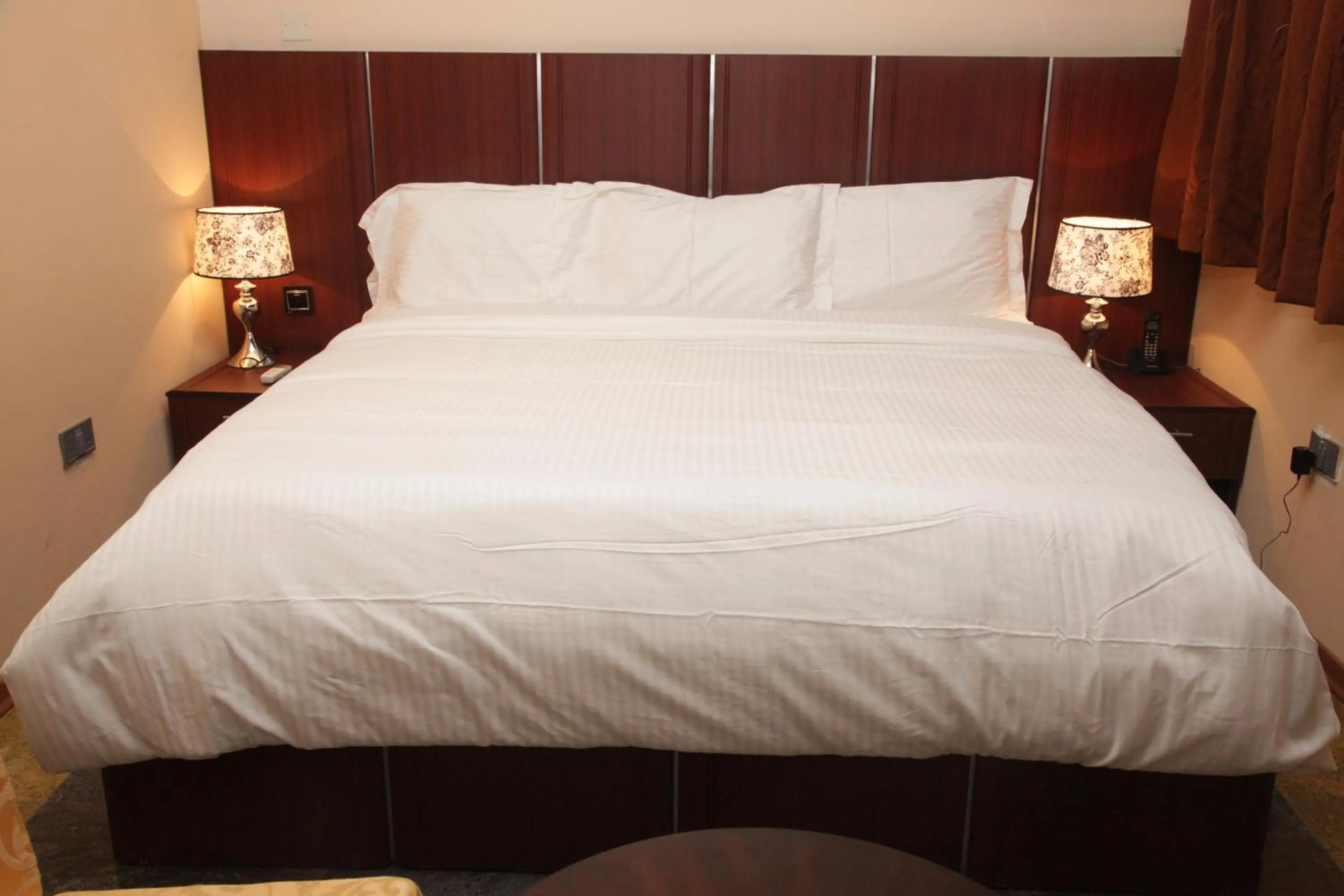 Bed in Swiss International Mabisel Port Harcourt