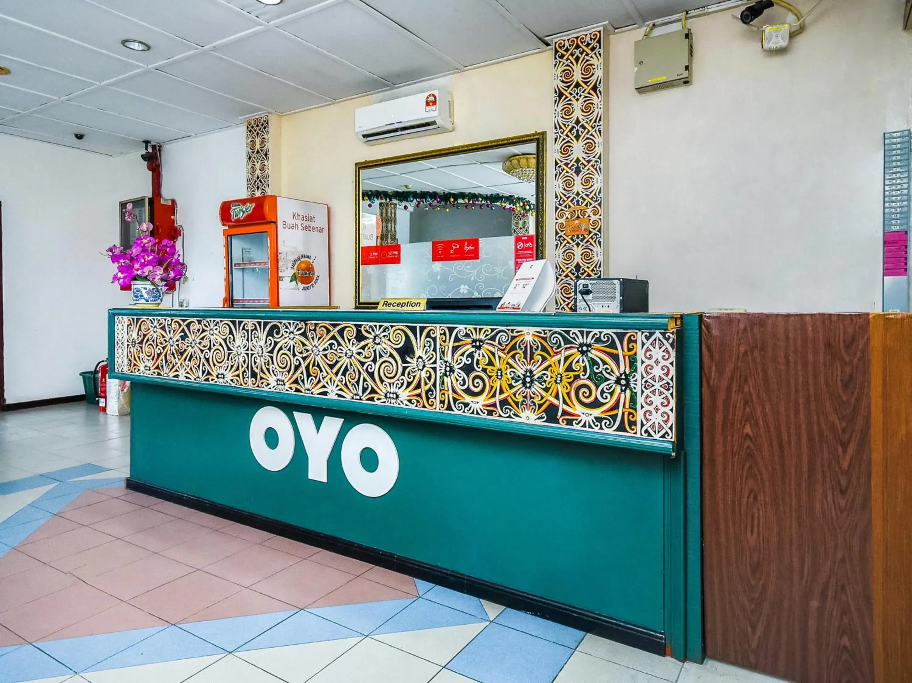 Lobby or reception in Super OYO 1018 Telang Usan Hotel Miri