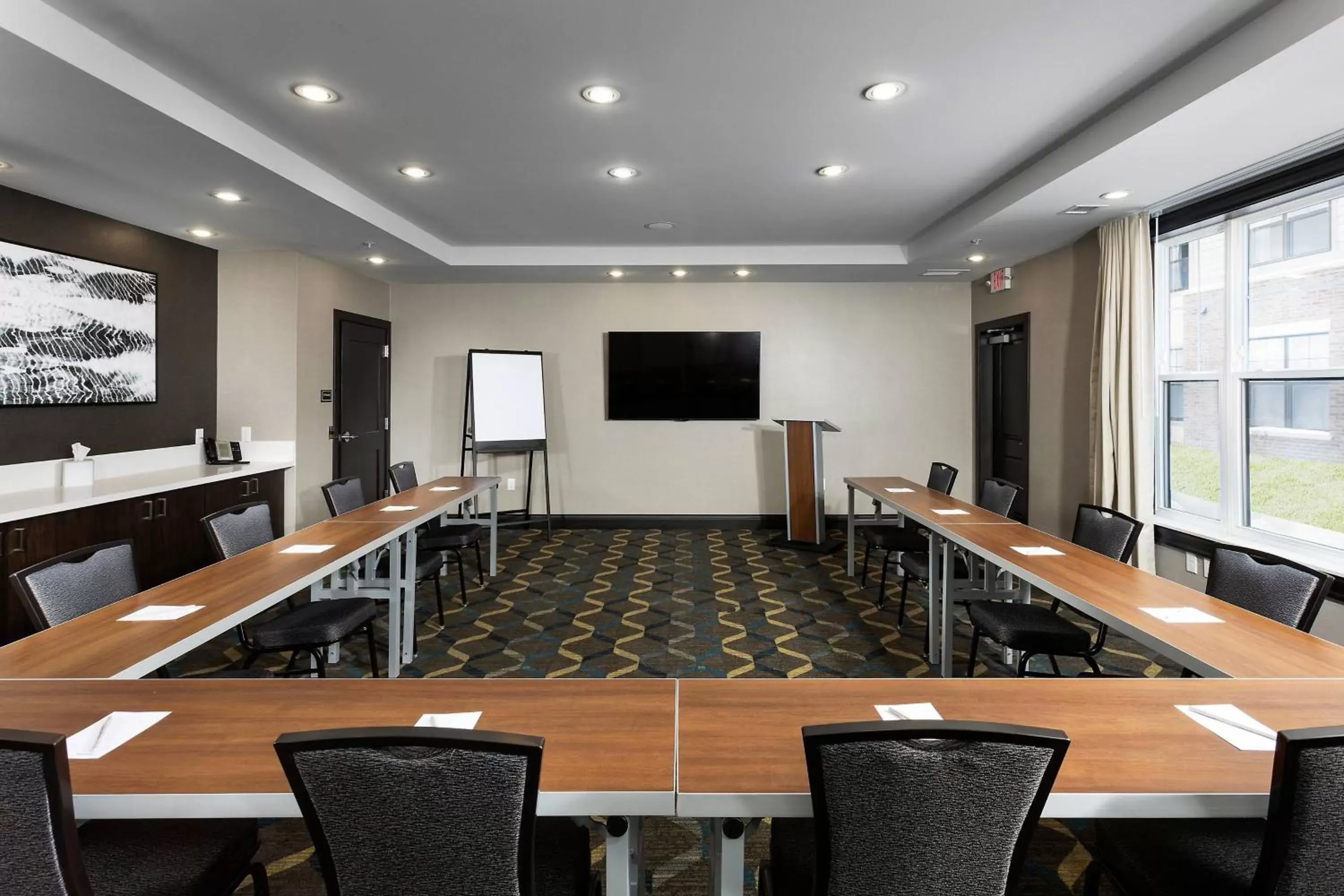 Meeting/conference room in Residence Inn by Marriott Milwaukee Brookfield
