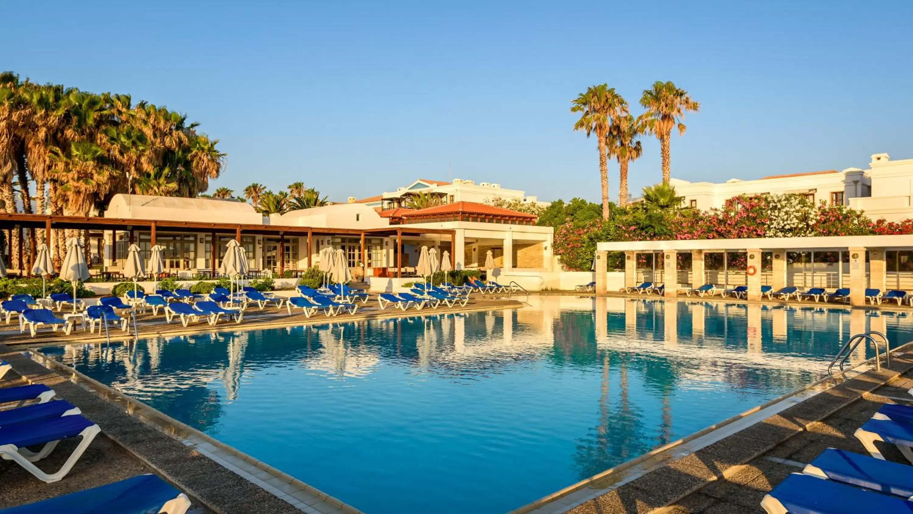 Swimming Pool in Annabelle Beach Resort