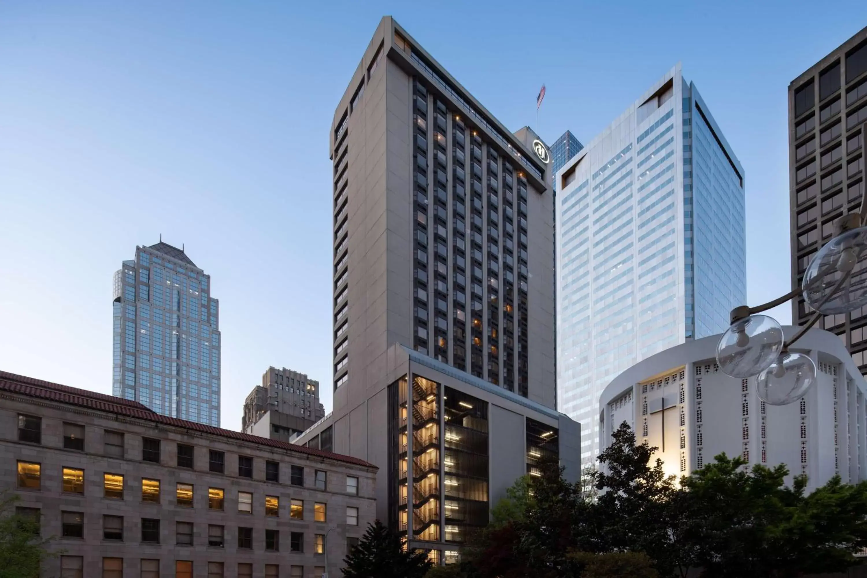 Property Building in Hilton Seattle Property Building in Hilton Seattle