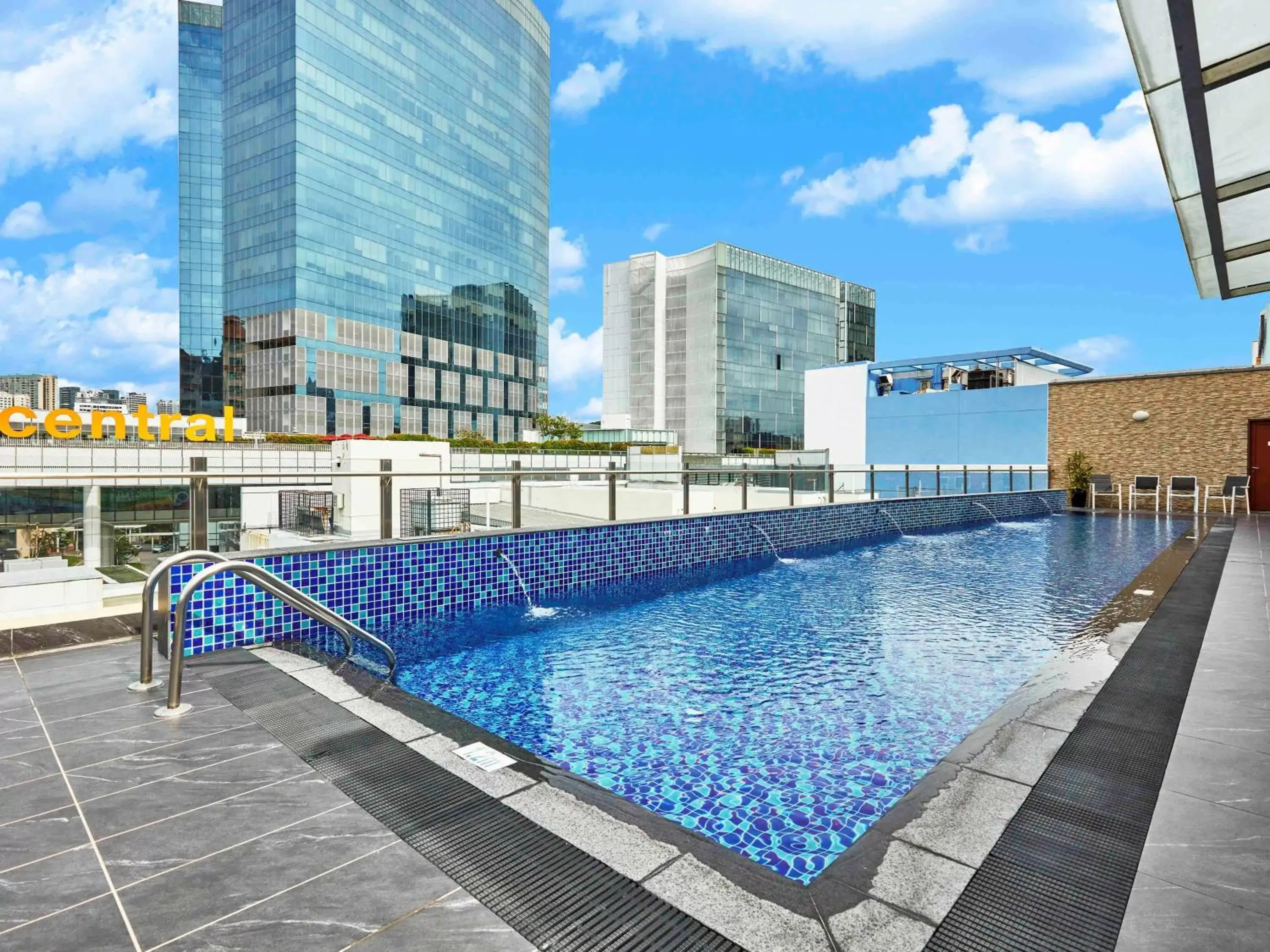 Pool view, Swimming Pool in ibis budget Singapore Clarke Quay