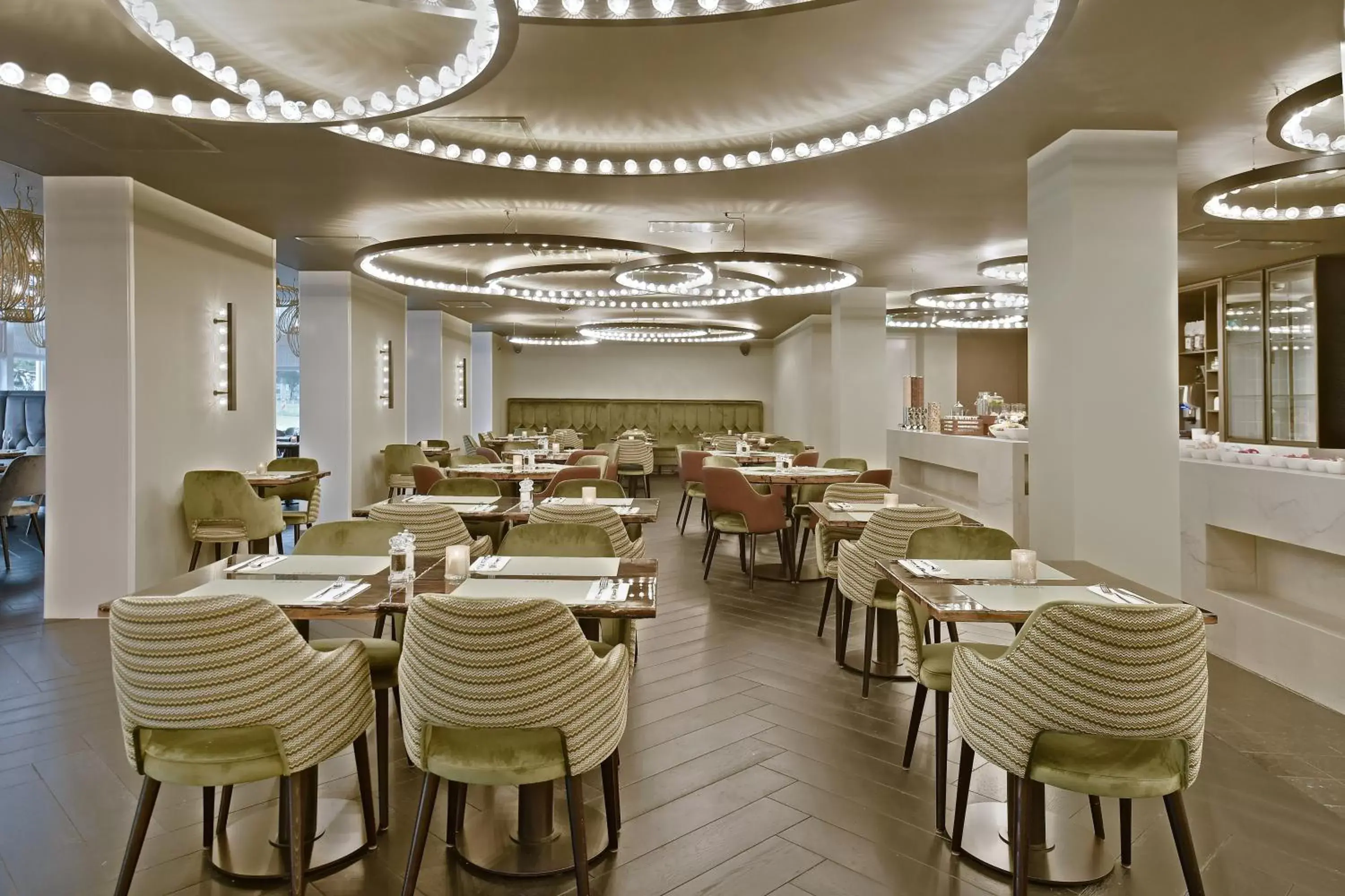 Restaurant/places to eat in Zaan Hotel Amsterdam - Zaandam Restaurant/places to eat in Zaan Hotel Amsterdam - Zaandam