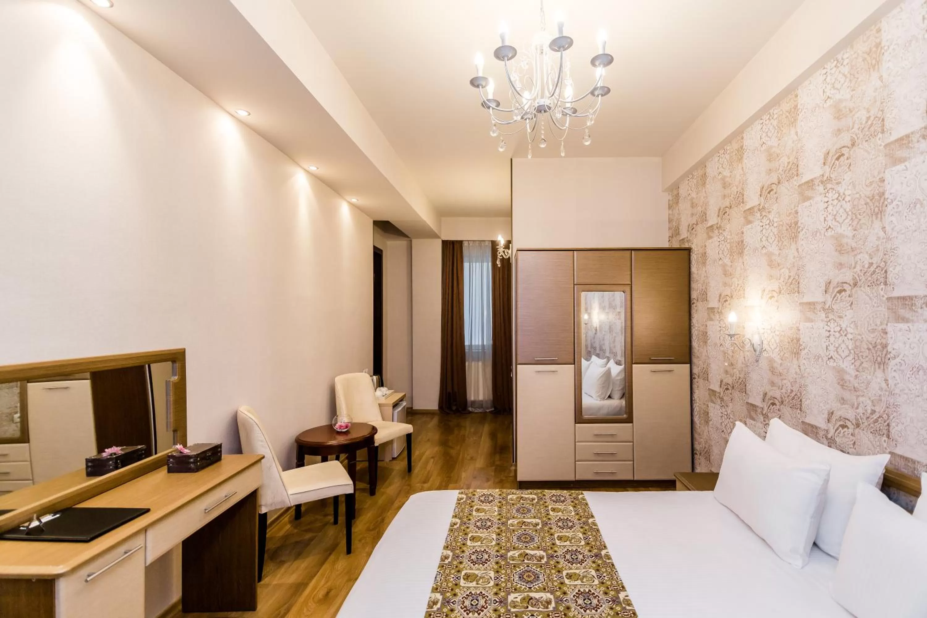 Photo of the whole room, Bed in Hotel Diamond