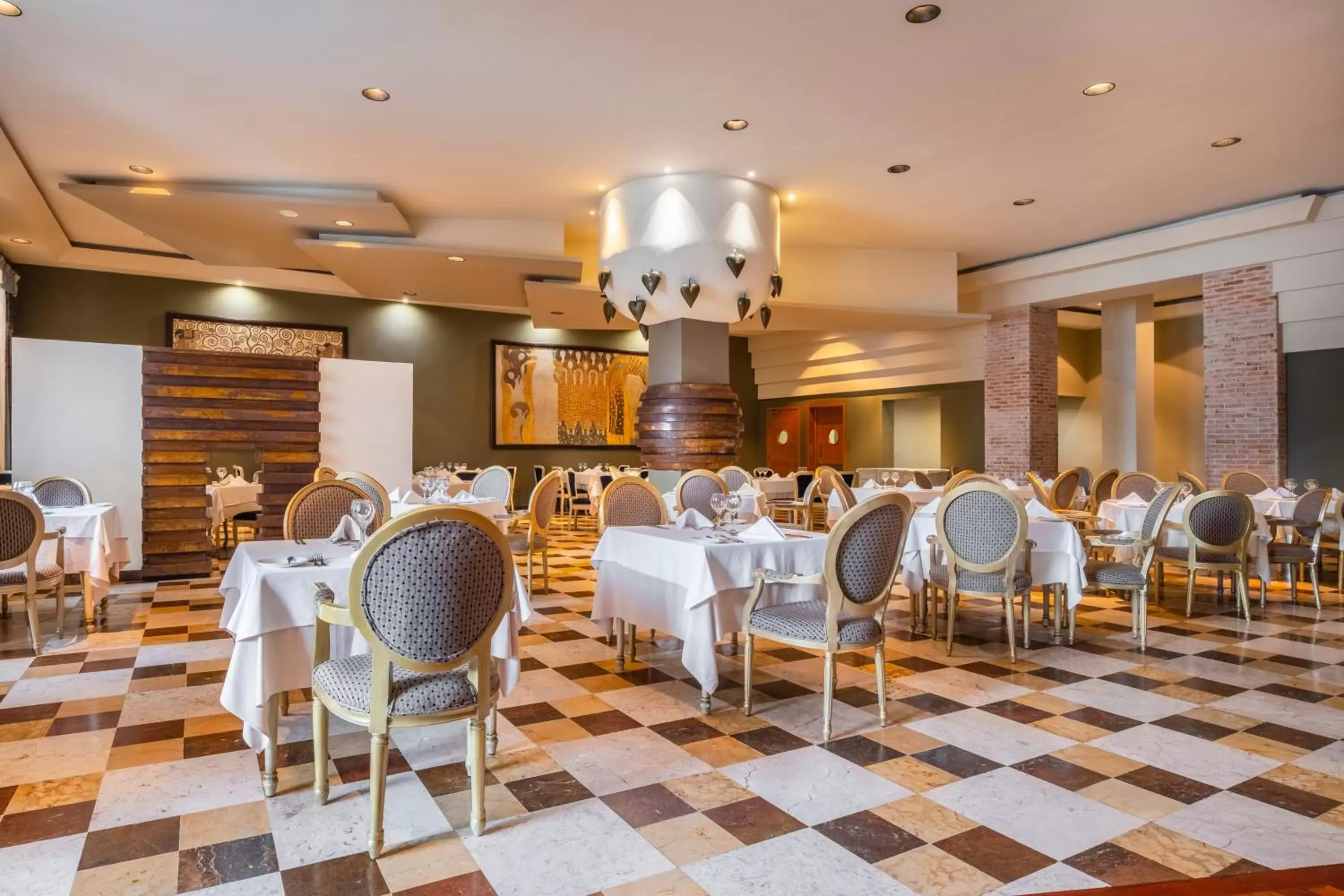 Restaurant/Places to Eat in Iberostar Selection Rose Hall Suites