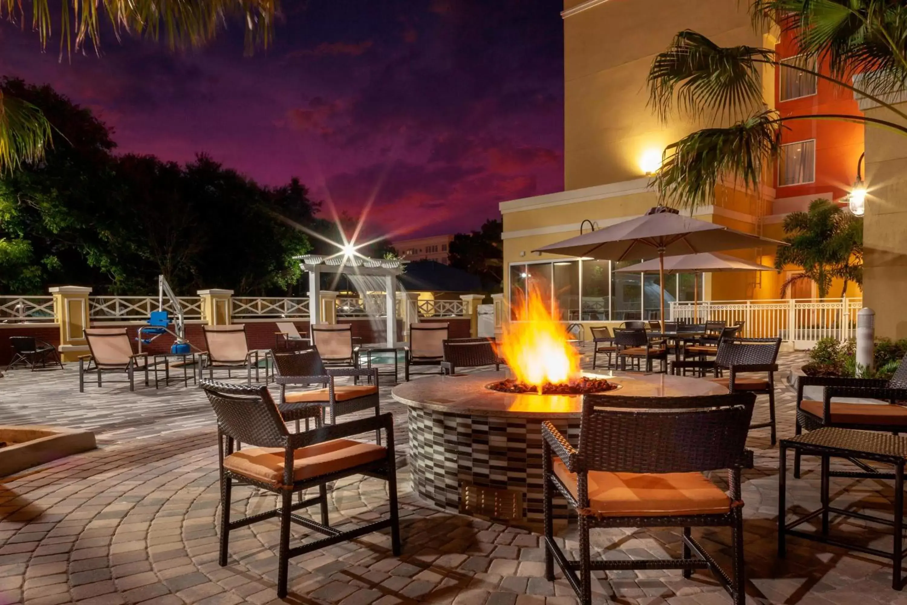 Other, Restaurant/Places to Eat in Courtyard by Marriott DeLand Historic Downtown