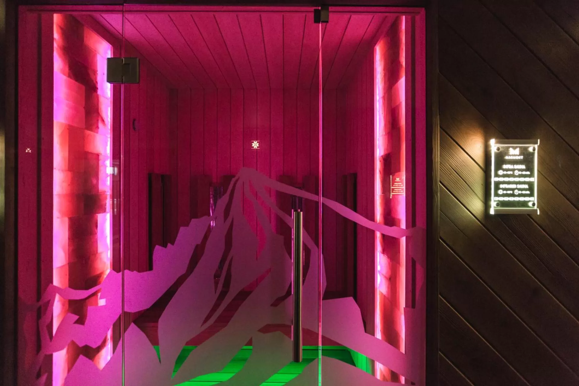 Sauna in ARIETES MARMONT Resort