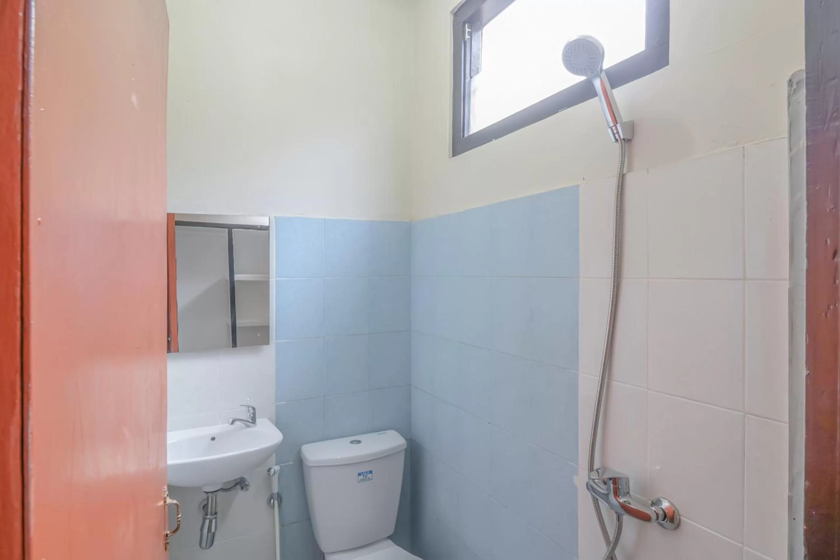 Bathroom in Catur Adi Putra