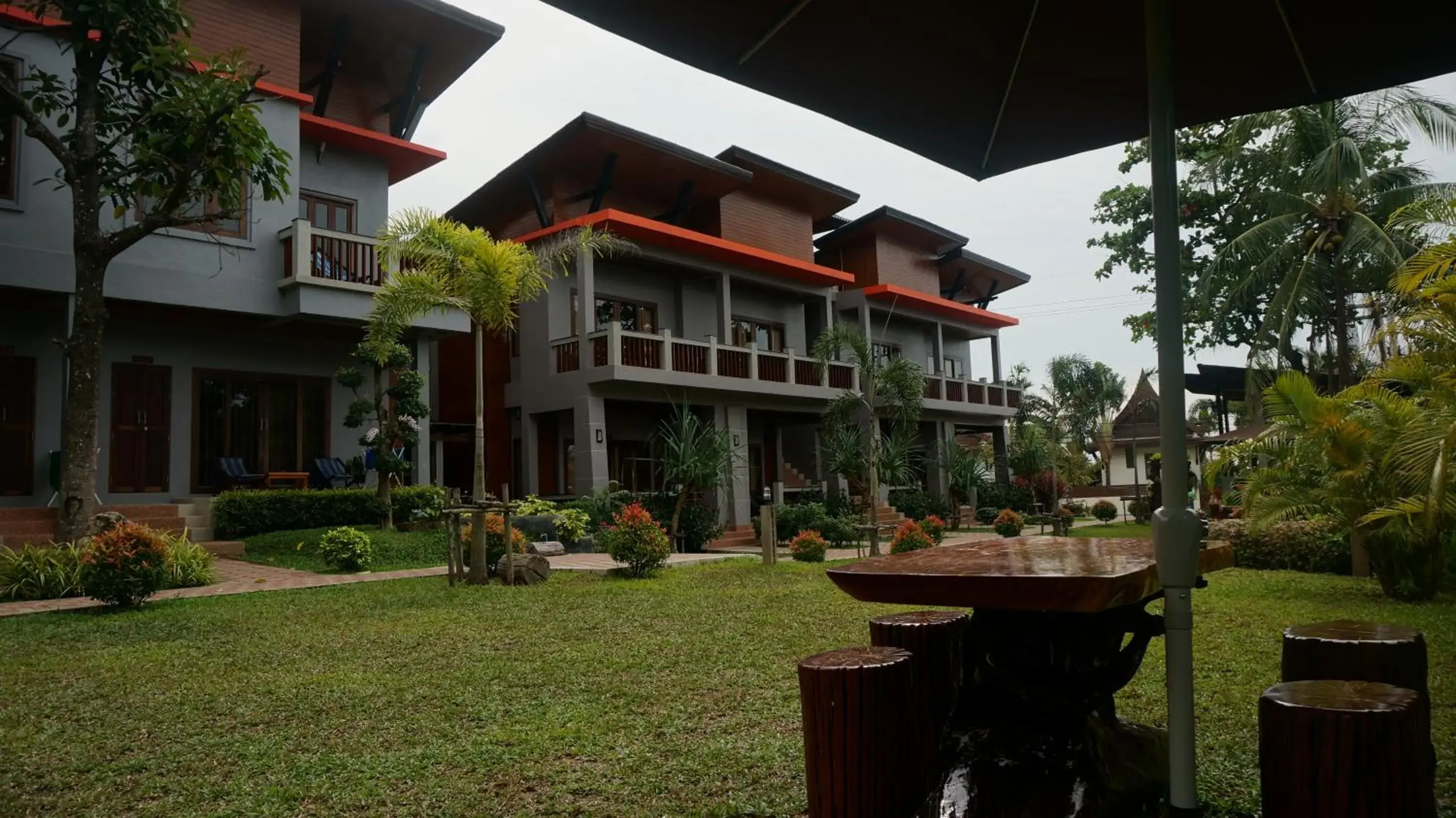 Property Building in Lanta Intanin Resort - SHA Extra Plus