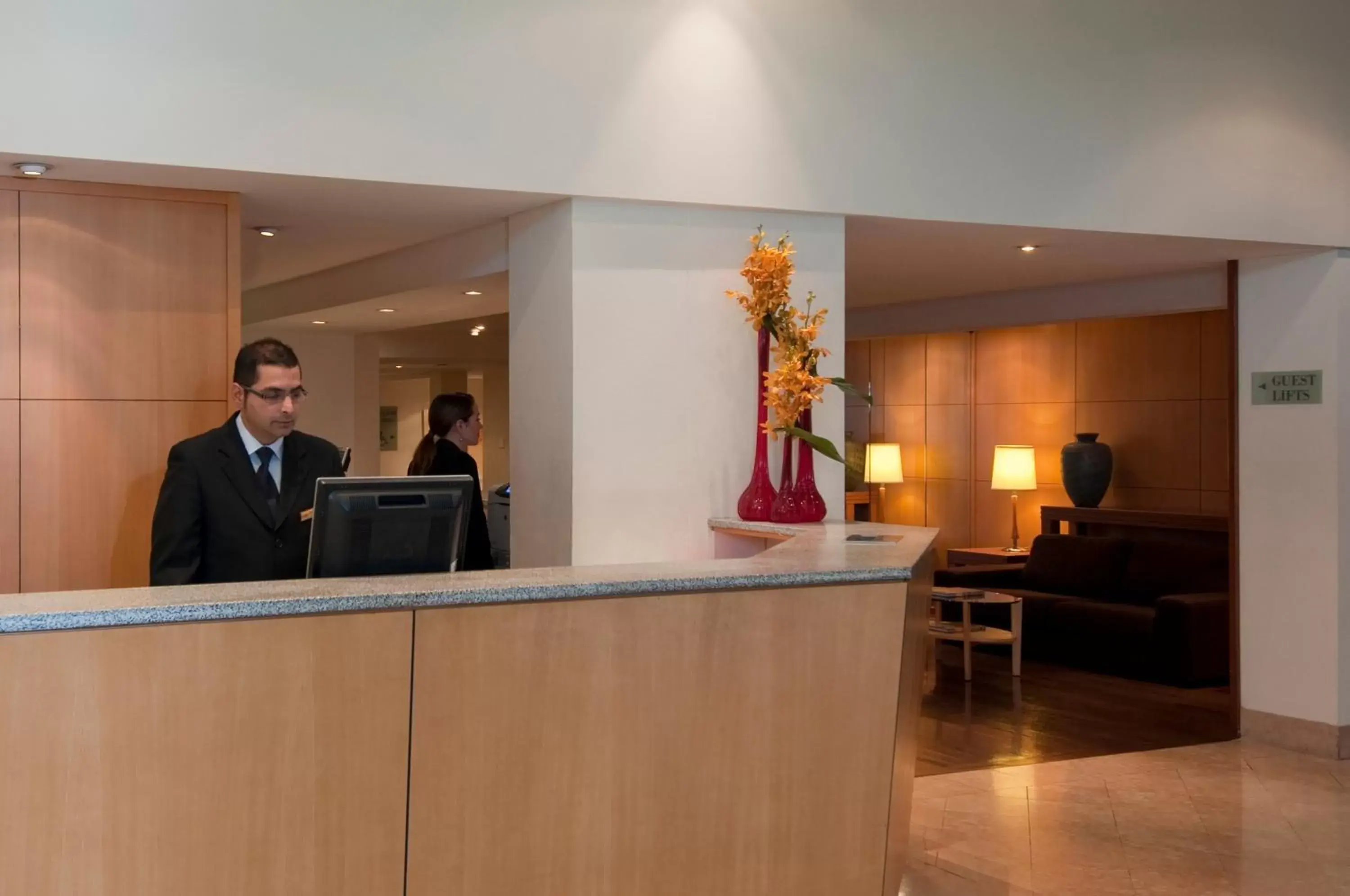 Property building, Lobby/Reception in Crowne Plaza Perth, an IHG Hotel
