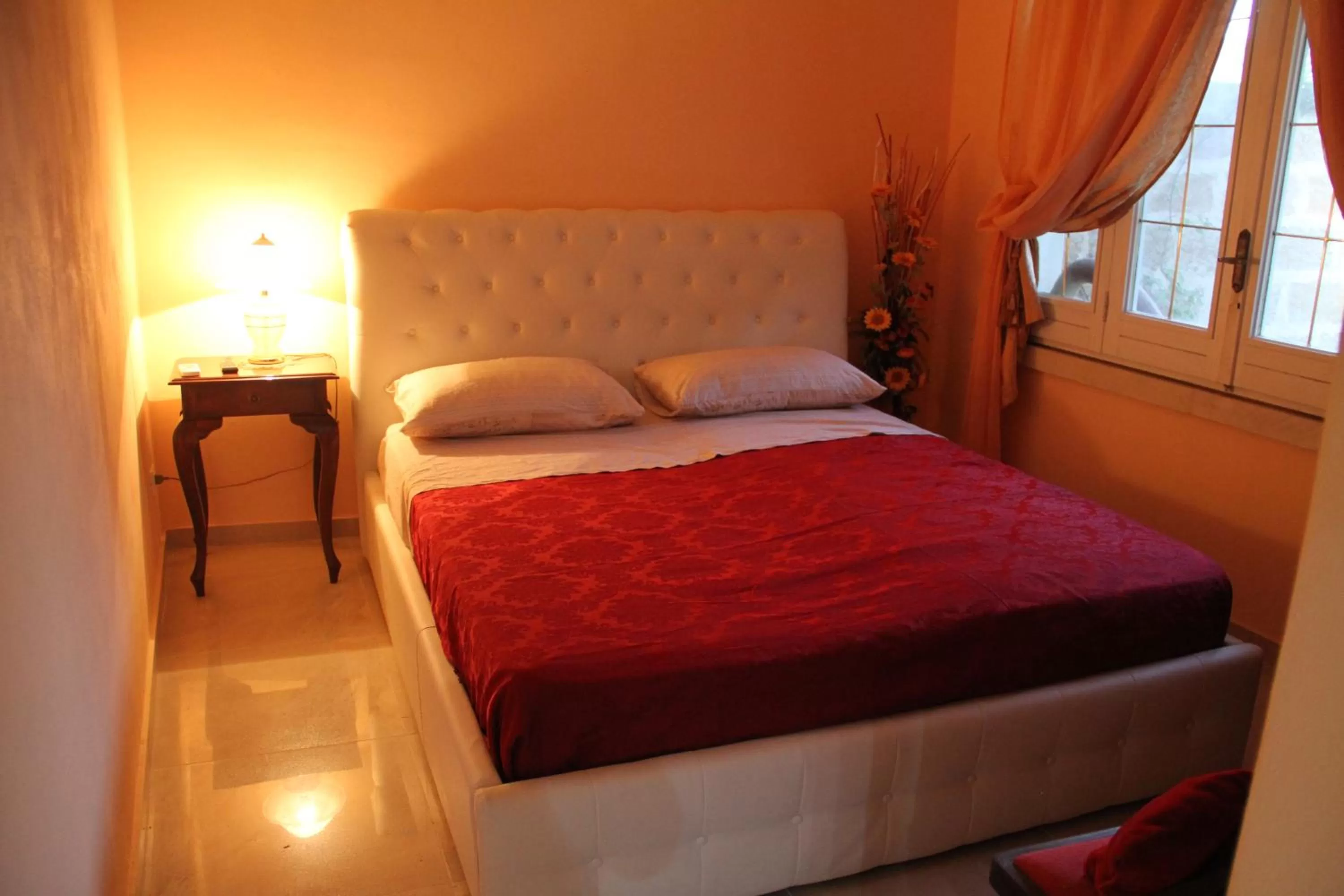 Bed in B&B Scipponate