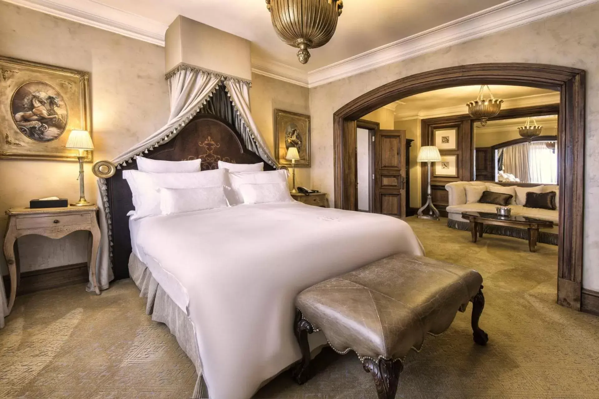 Bedroom, Bed in Palazzo Hotel