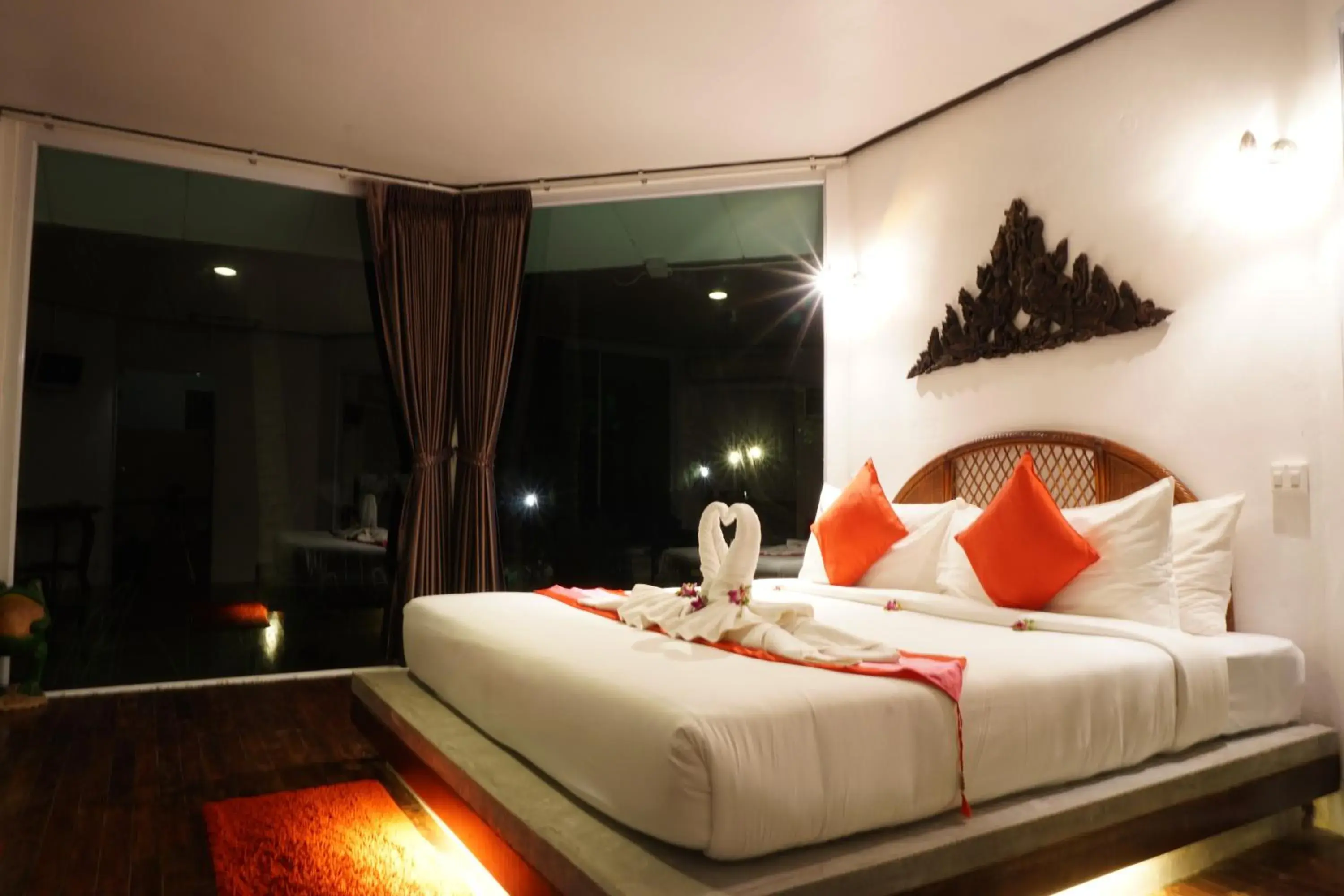 Sea view, Bed in Am Samui Resort Taling Ngam