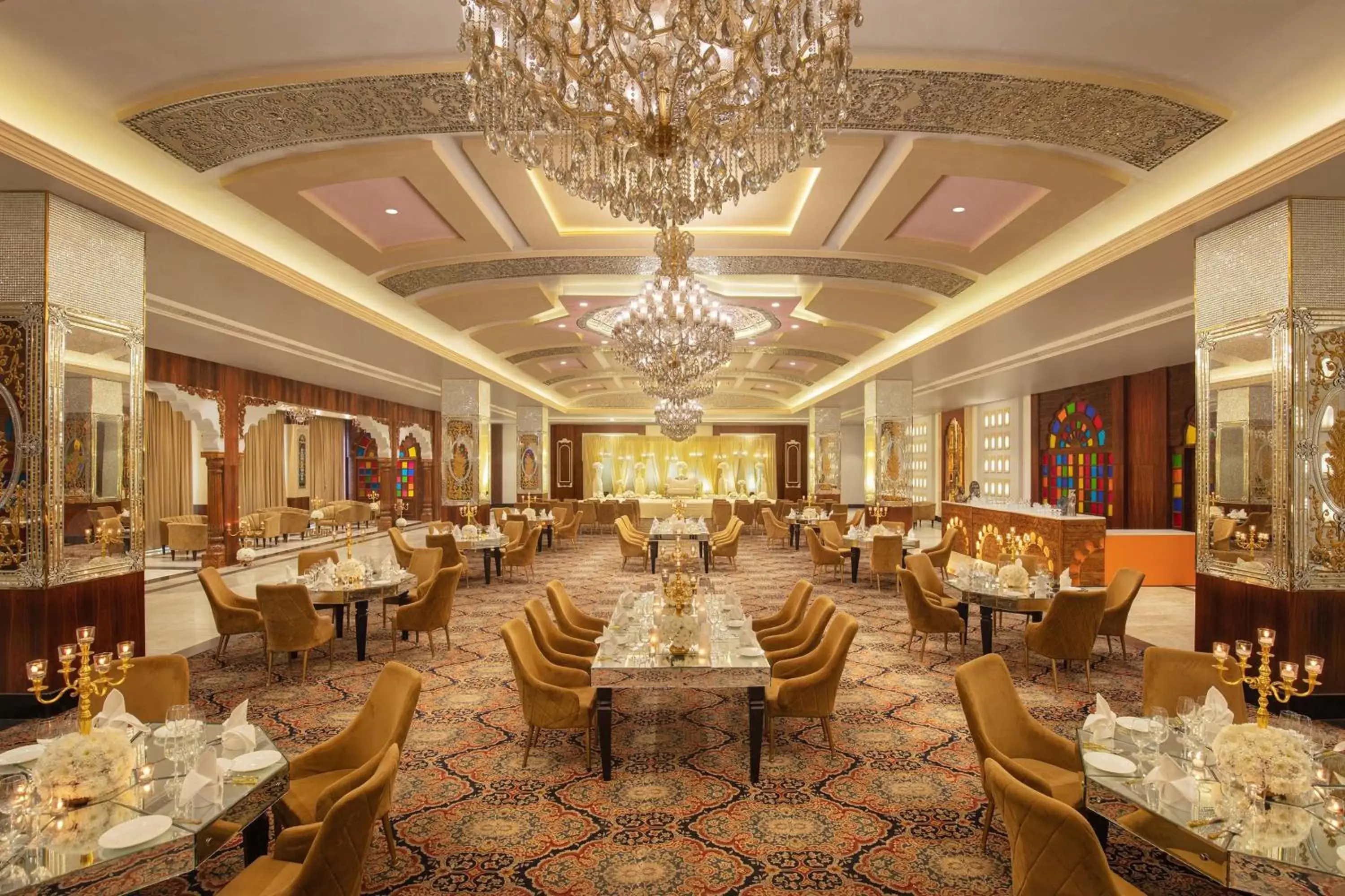 Banquet/Function facilities, Restaurant/Places to Eat in Noormahal Palace Hotel