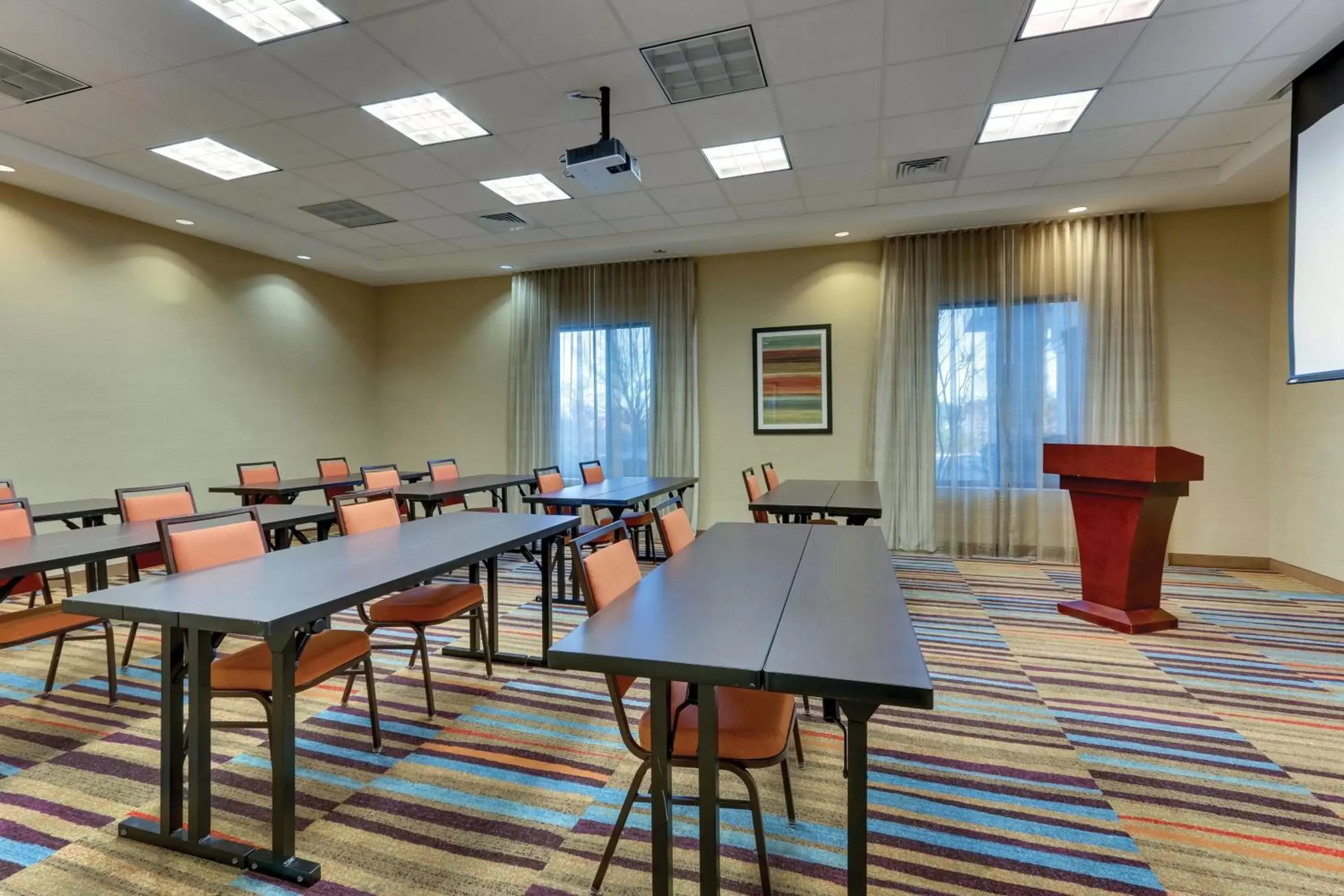 Meeting/conference room in Fairfield Inn & Suites by Marriott Dunn I-95