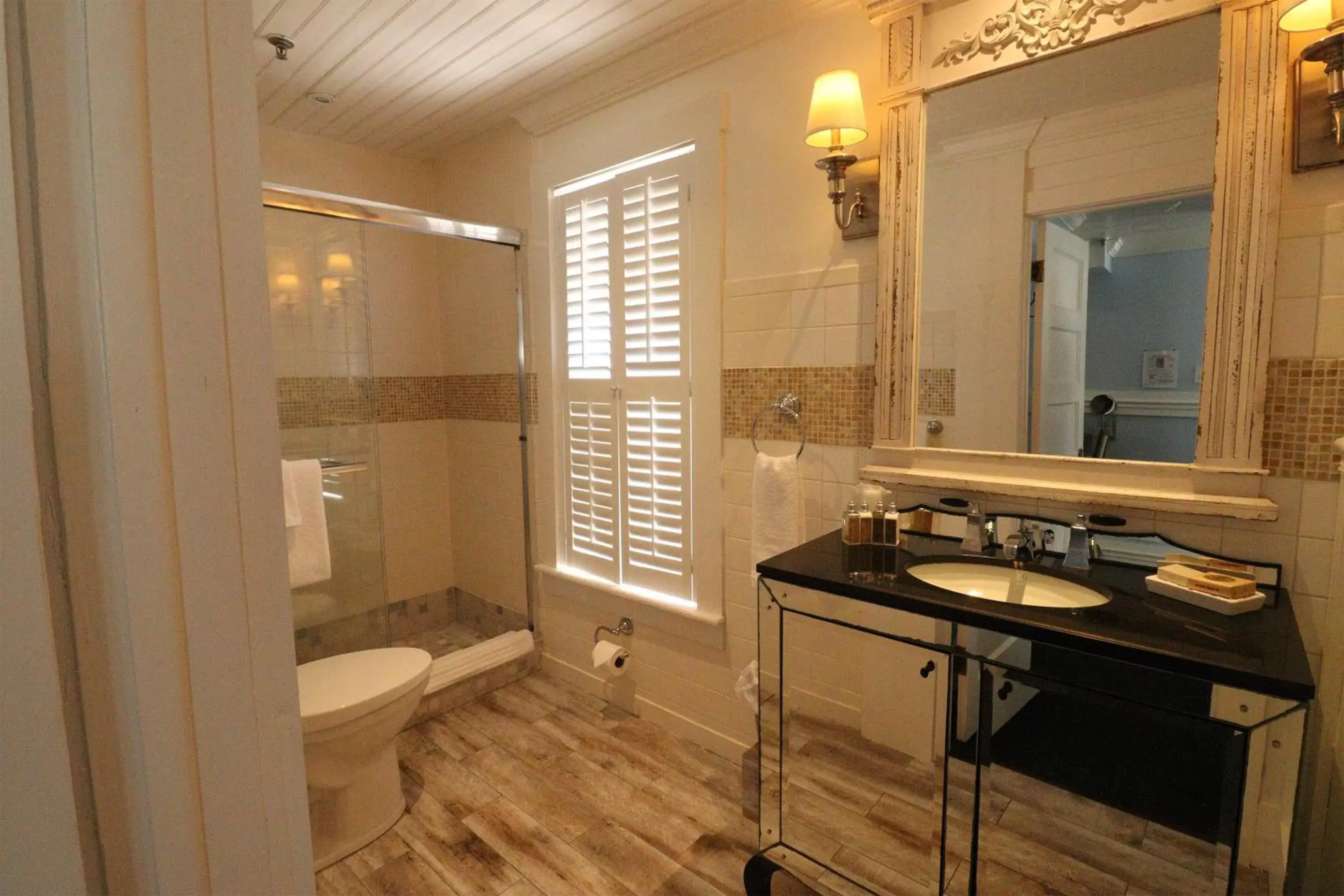 Bathroom in The Riverview Hotel - New Smyrna Beach