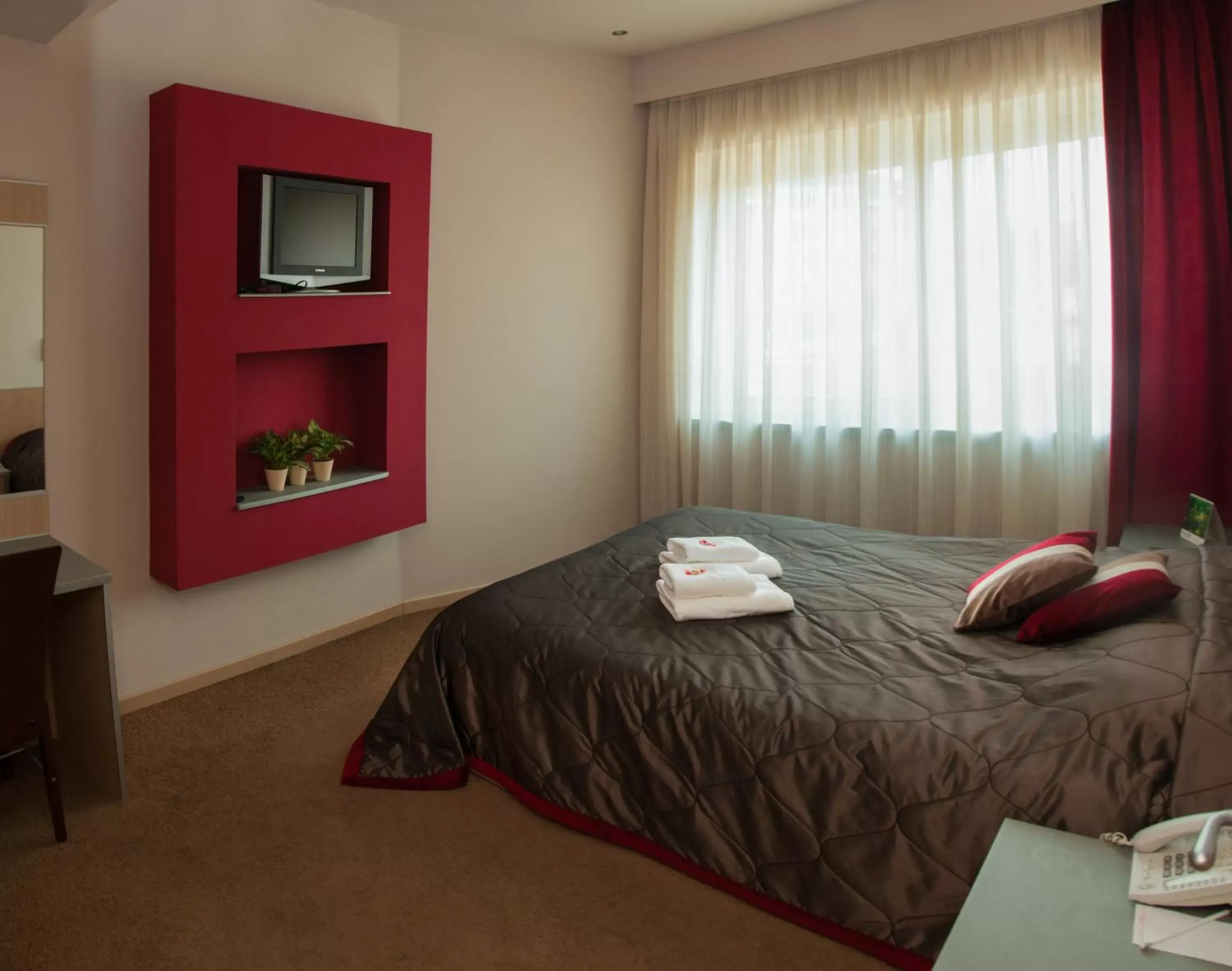 Bedroom, Bed in Garni Hotel Vigor - EV station