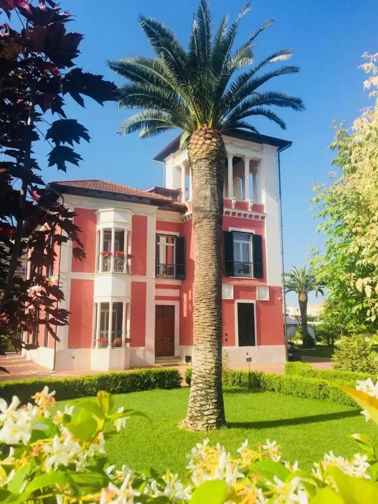 Property Building in Villa Pallotta Luxury B&B