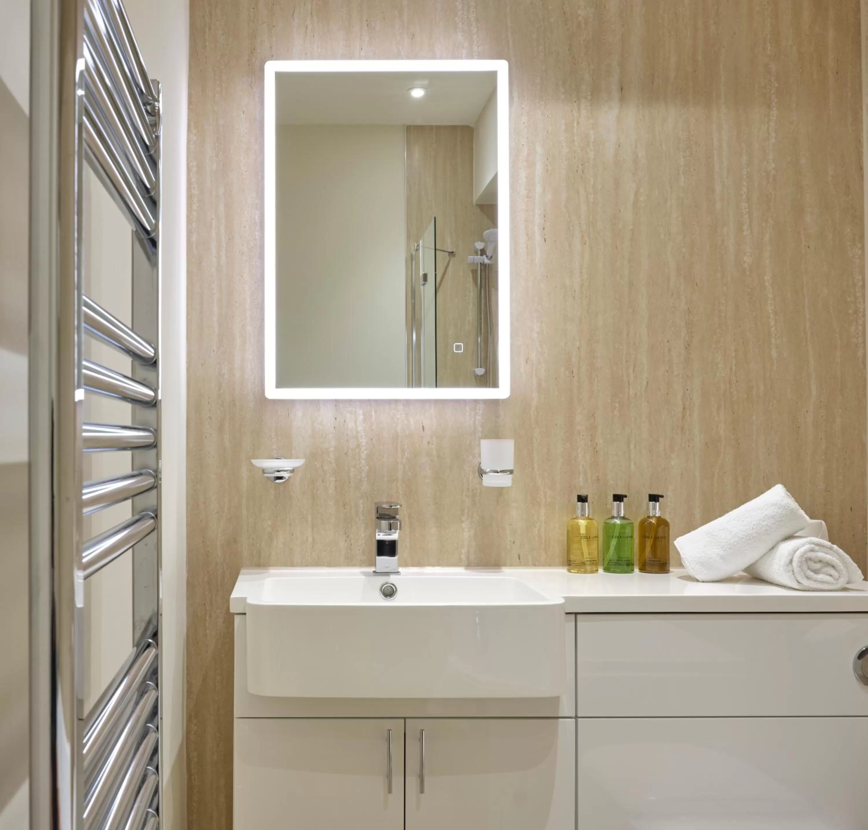 Bathroom in The George