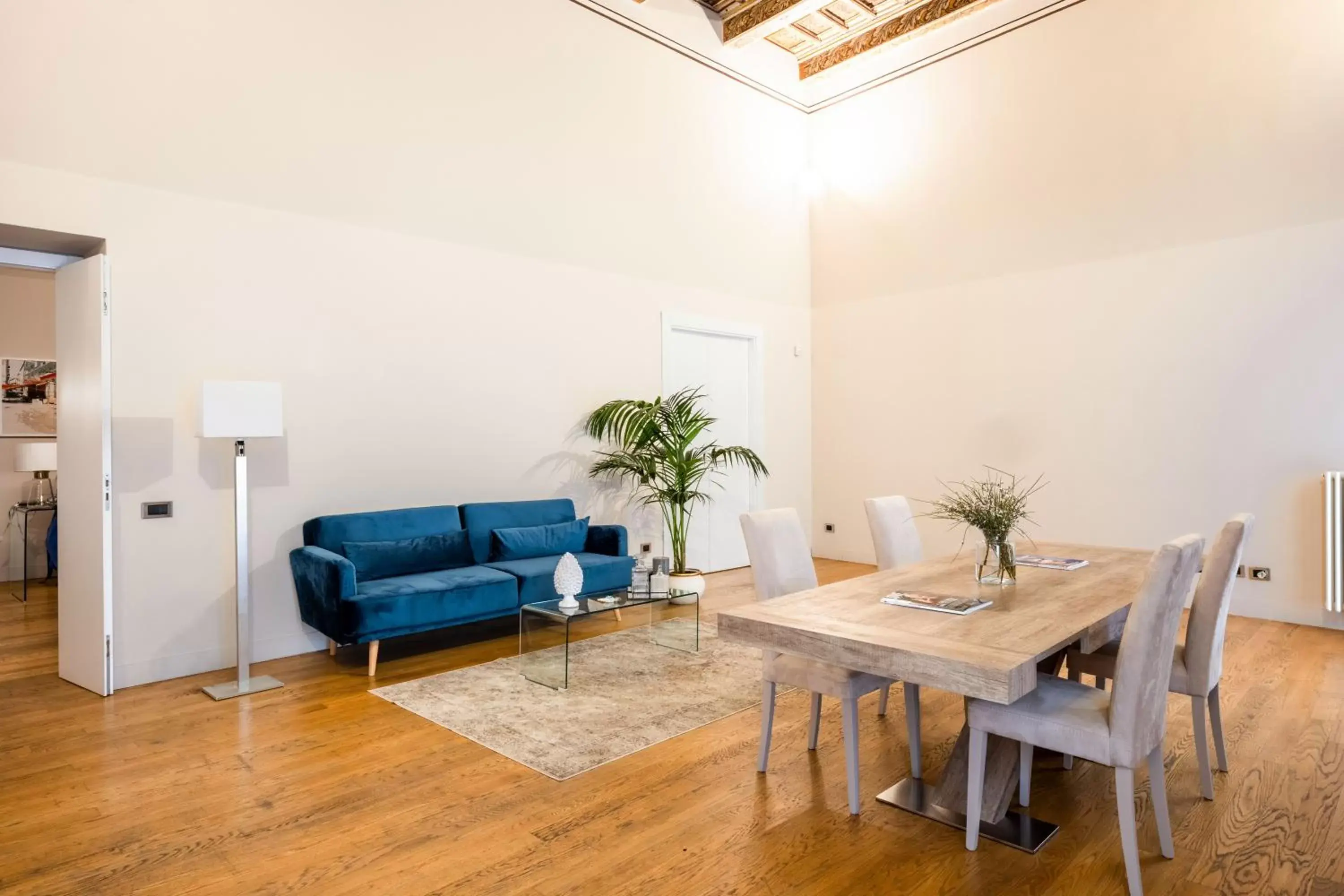 Living room, Dining Area in Moncada Suites & Apartments