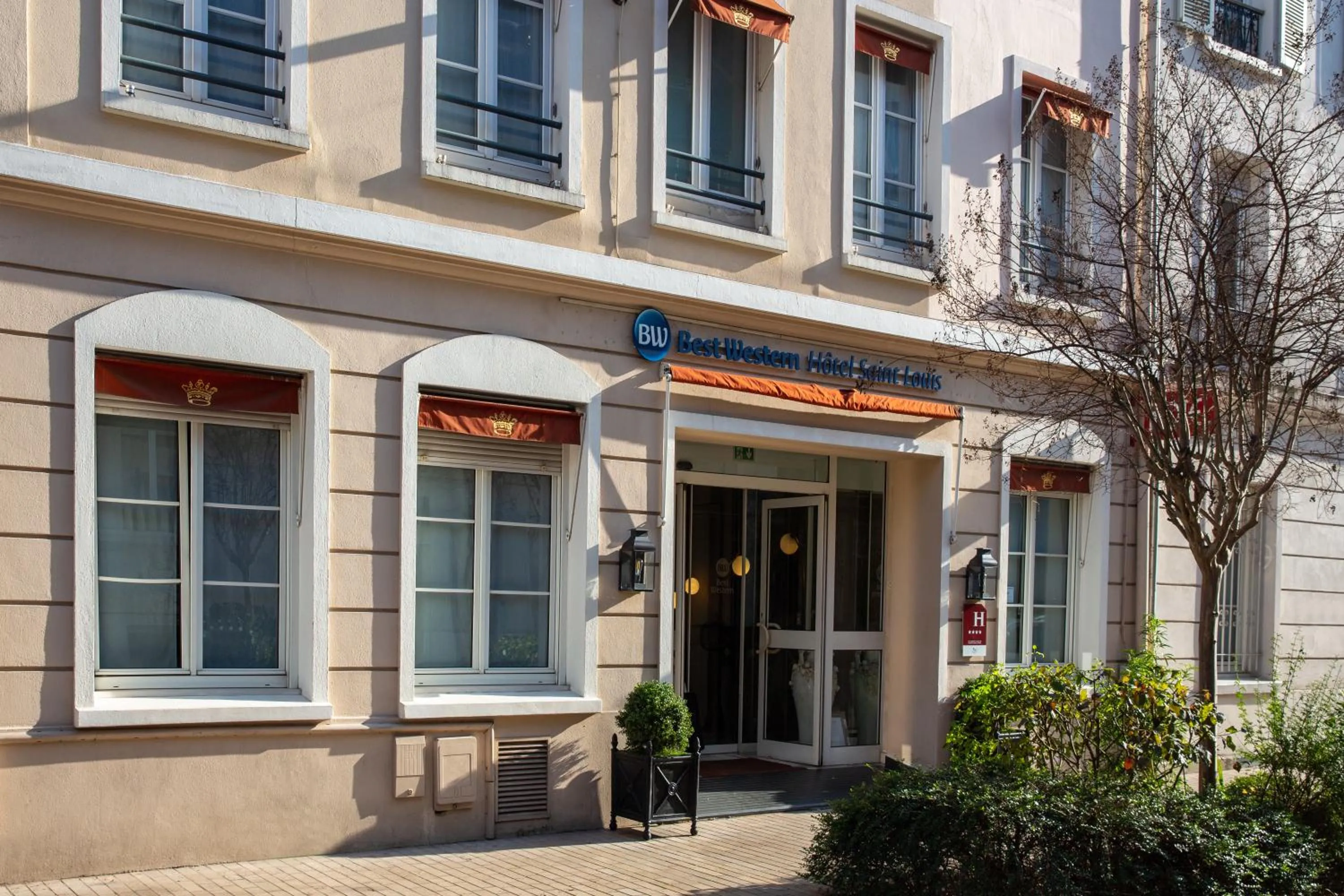 Property building in Best Western Saint-Louis - Grand Paris - Vincennes