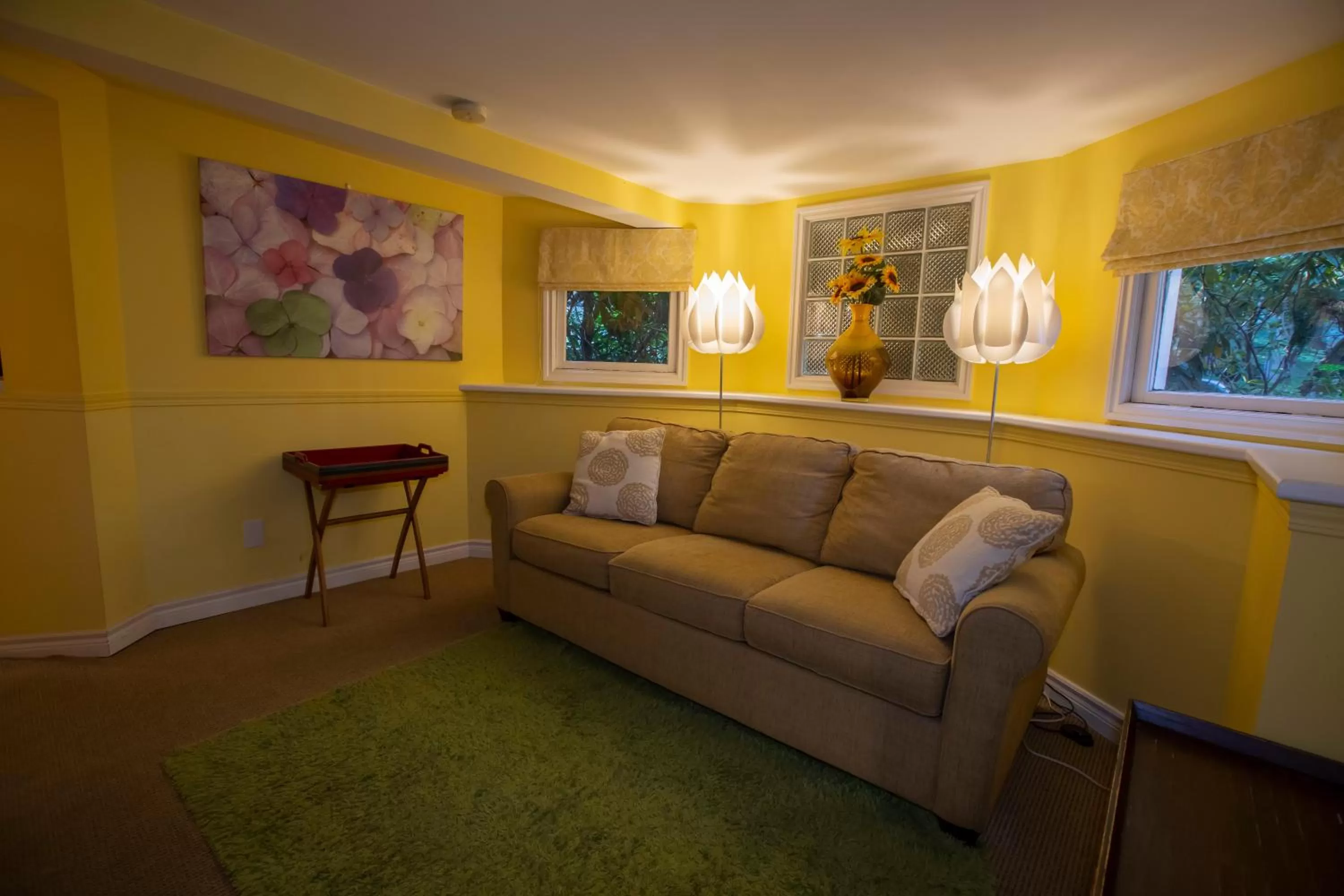Seating Area in Barclay House Bed and Breakfast