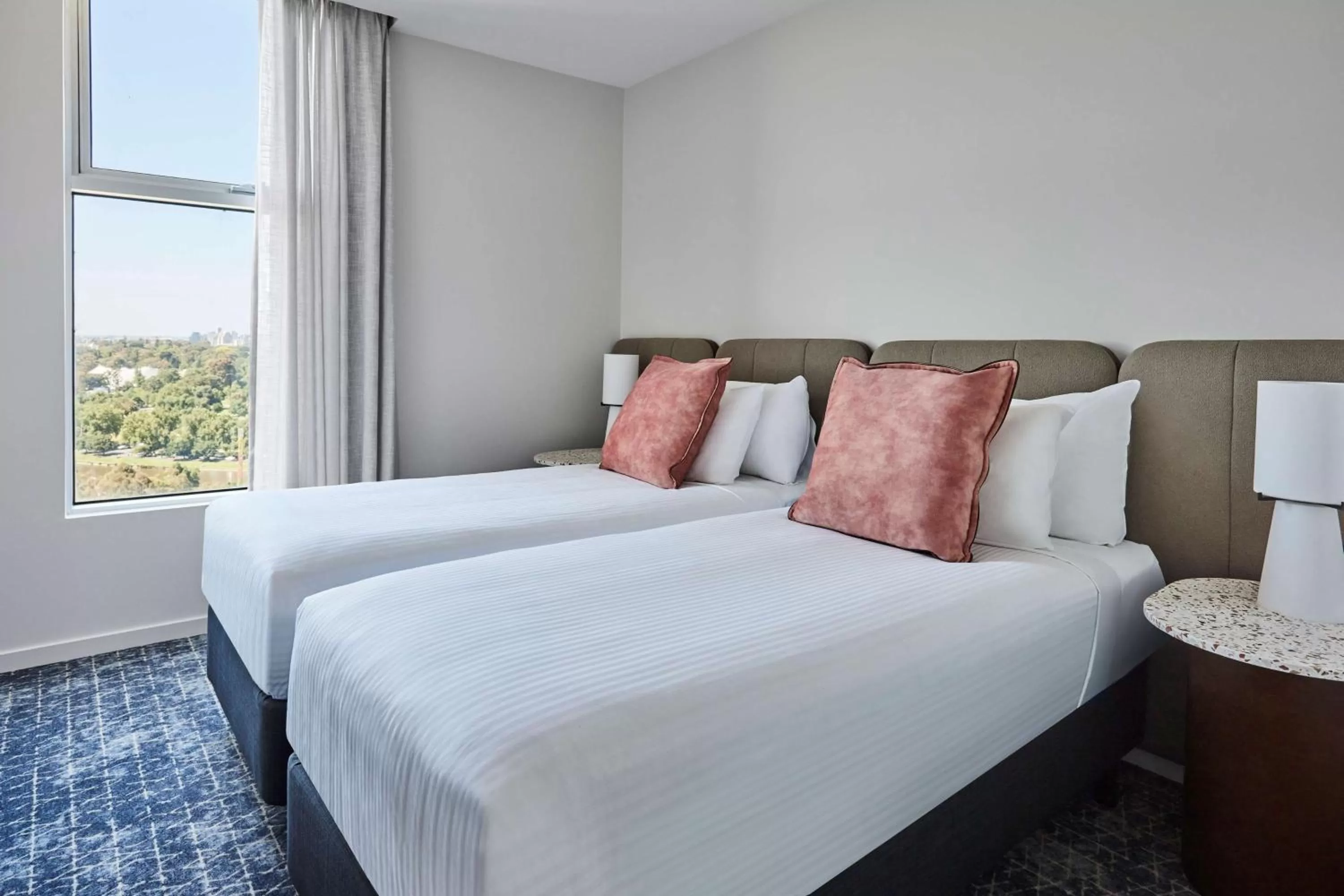 Photo of the whole room, Bed in Adina Apartment Hotel Melbourne Flinders Street