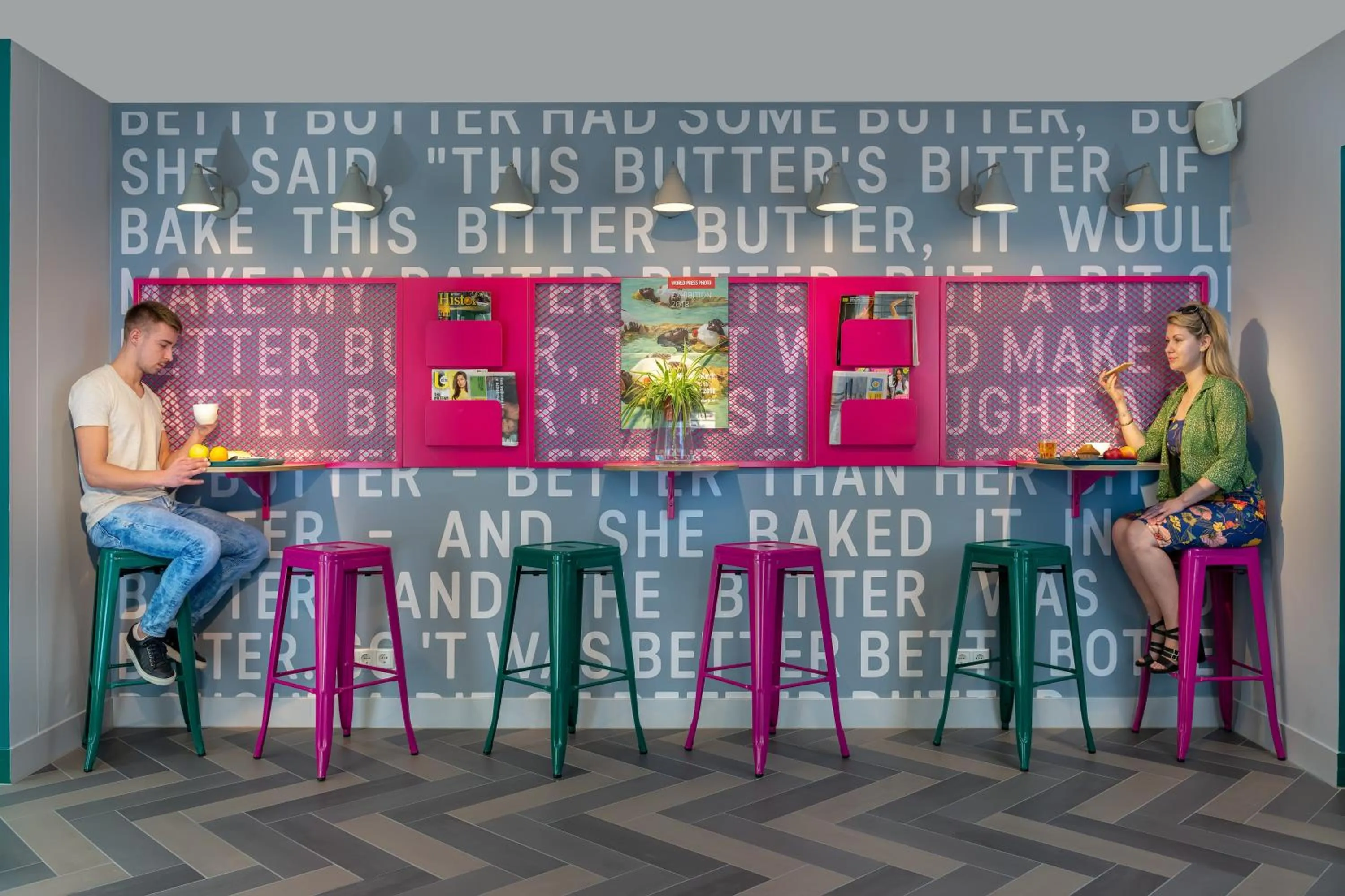 Lounge or bar in Stayokay Hostel Amsterdam Vondelpark