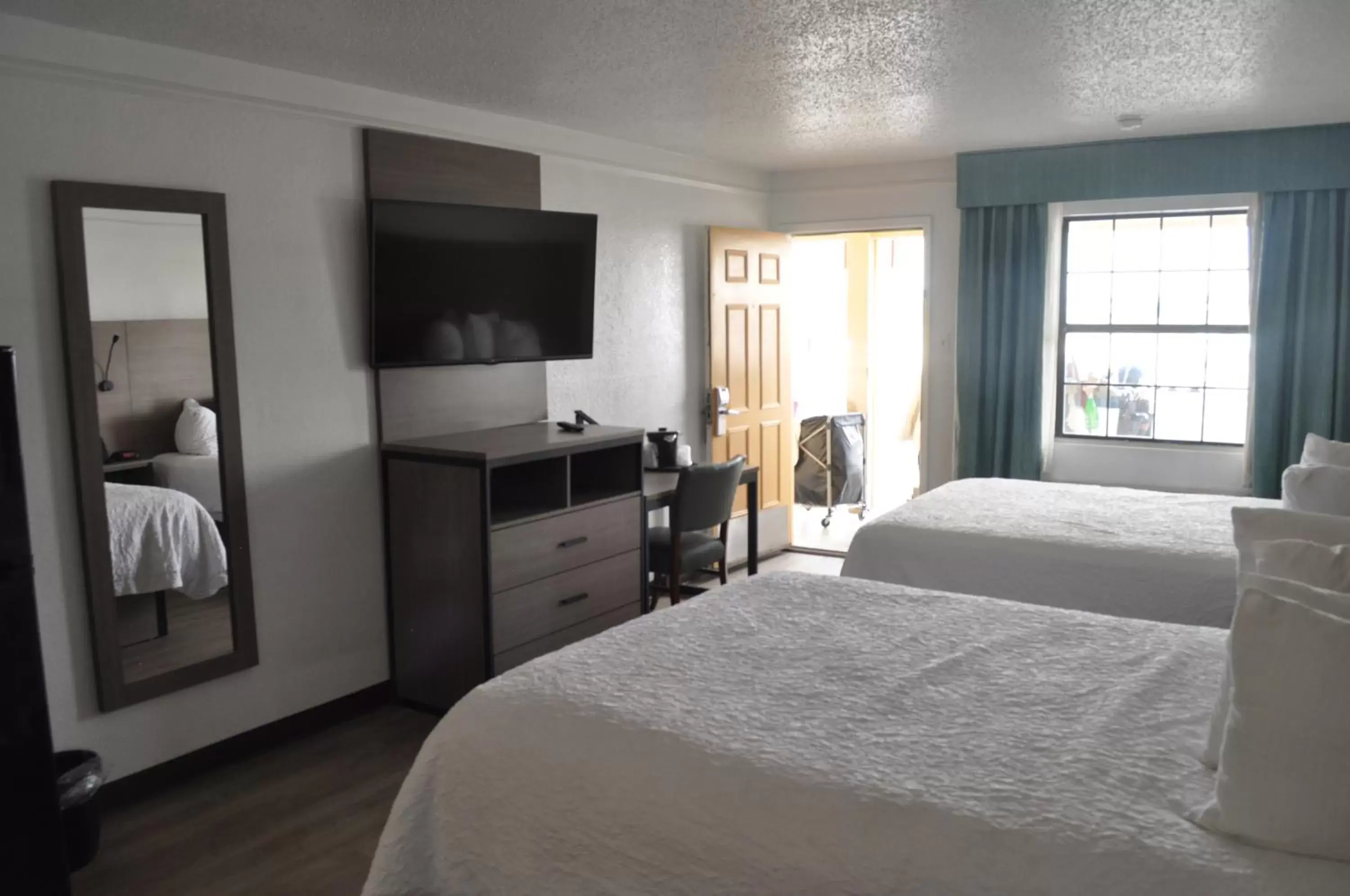 Bed in Baymont by Wyndham Fort Stockton 