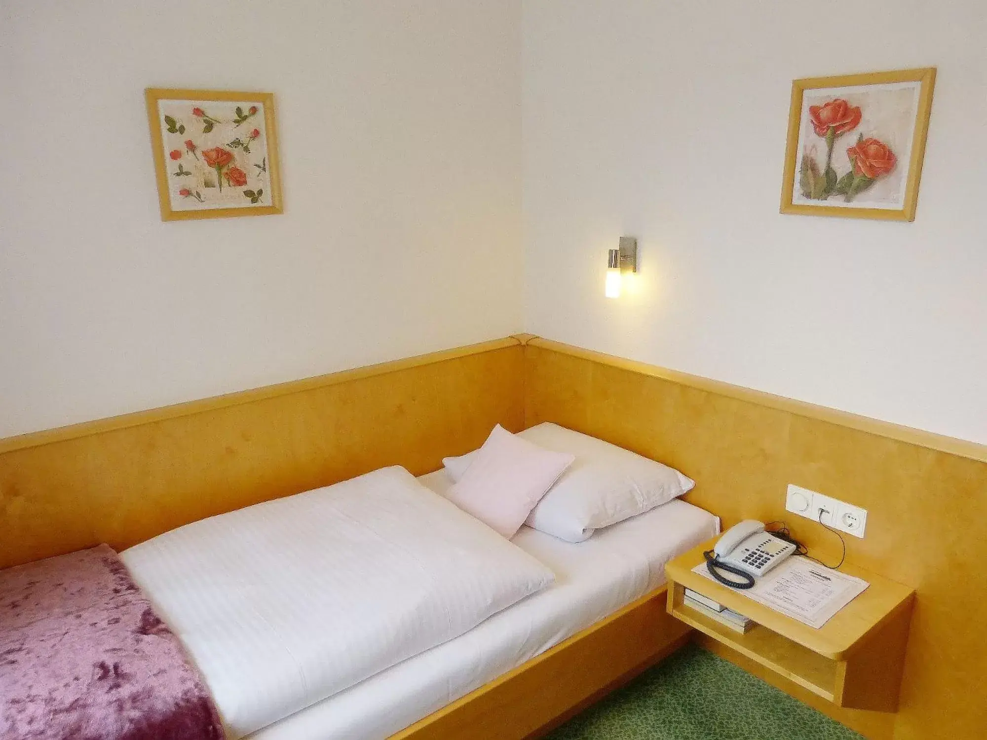 Single Room in Hotel Wurms Single Room in Hotel Wurms