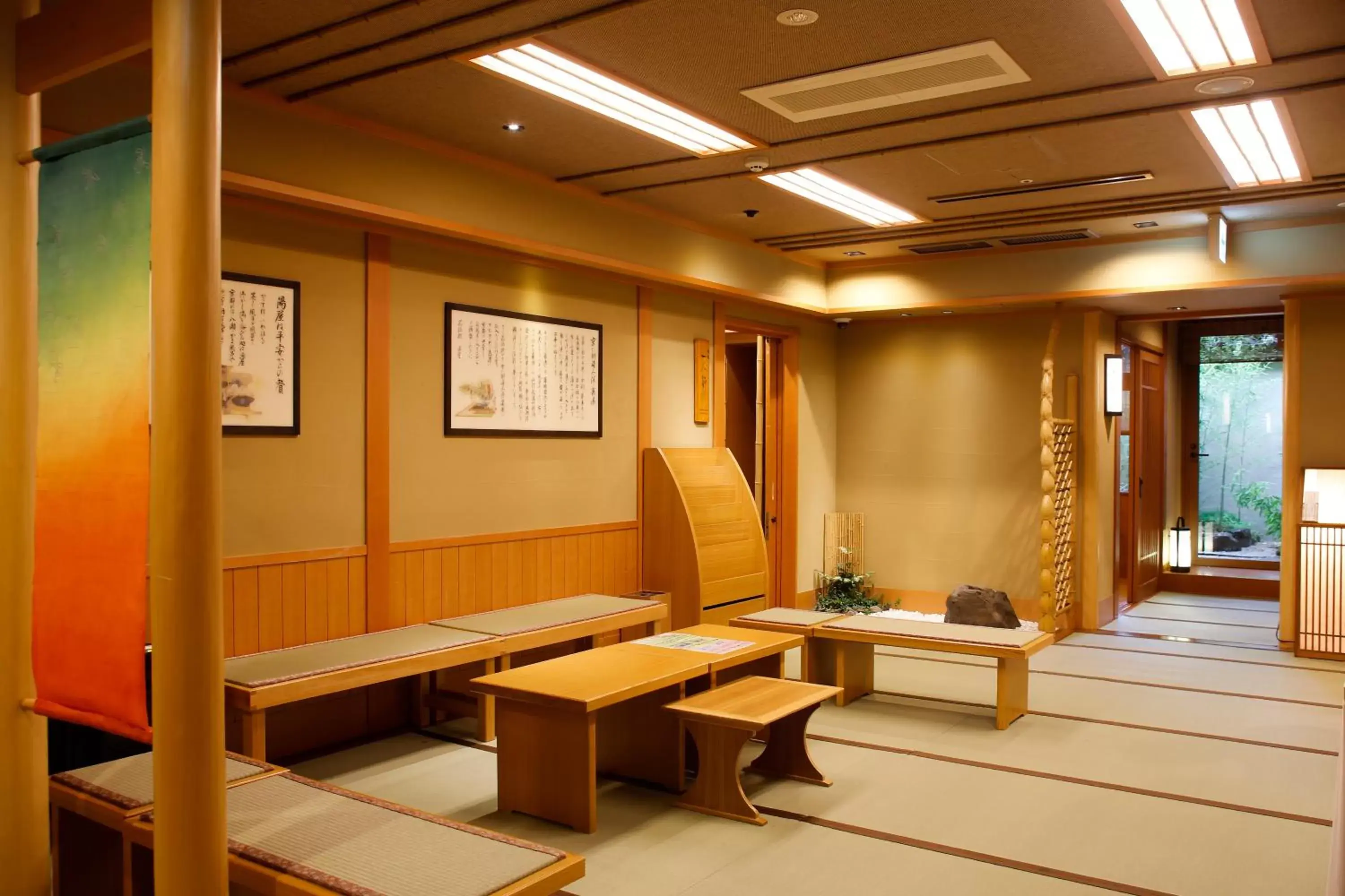 Seating area in Kadensho, Arashiyama Onsen, Kyoto - Kyoritsu Resort