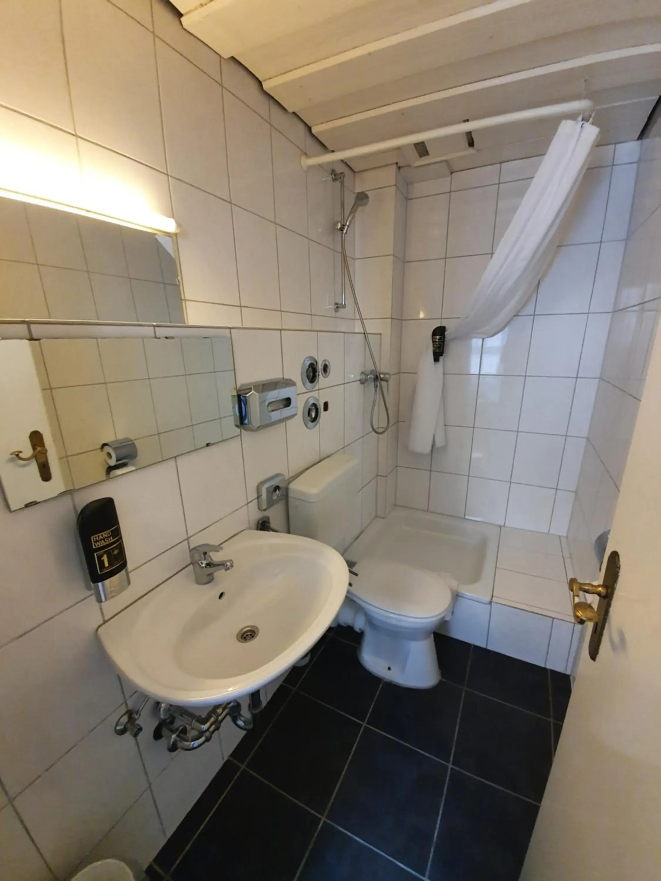 Bathroom in Pension Seibel