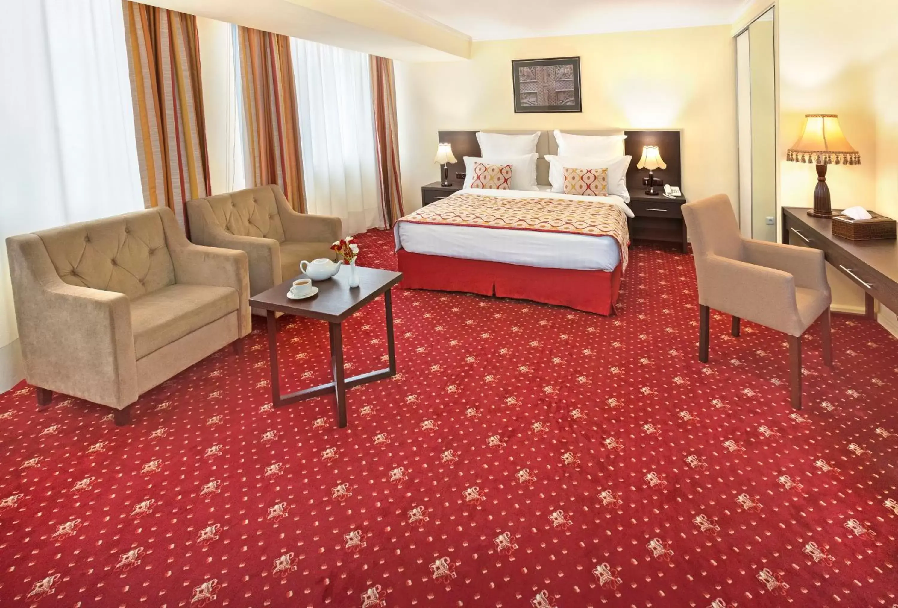 Photo of the whole room, Bed in Ani Plaza Hotel