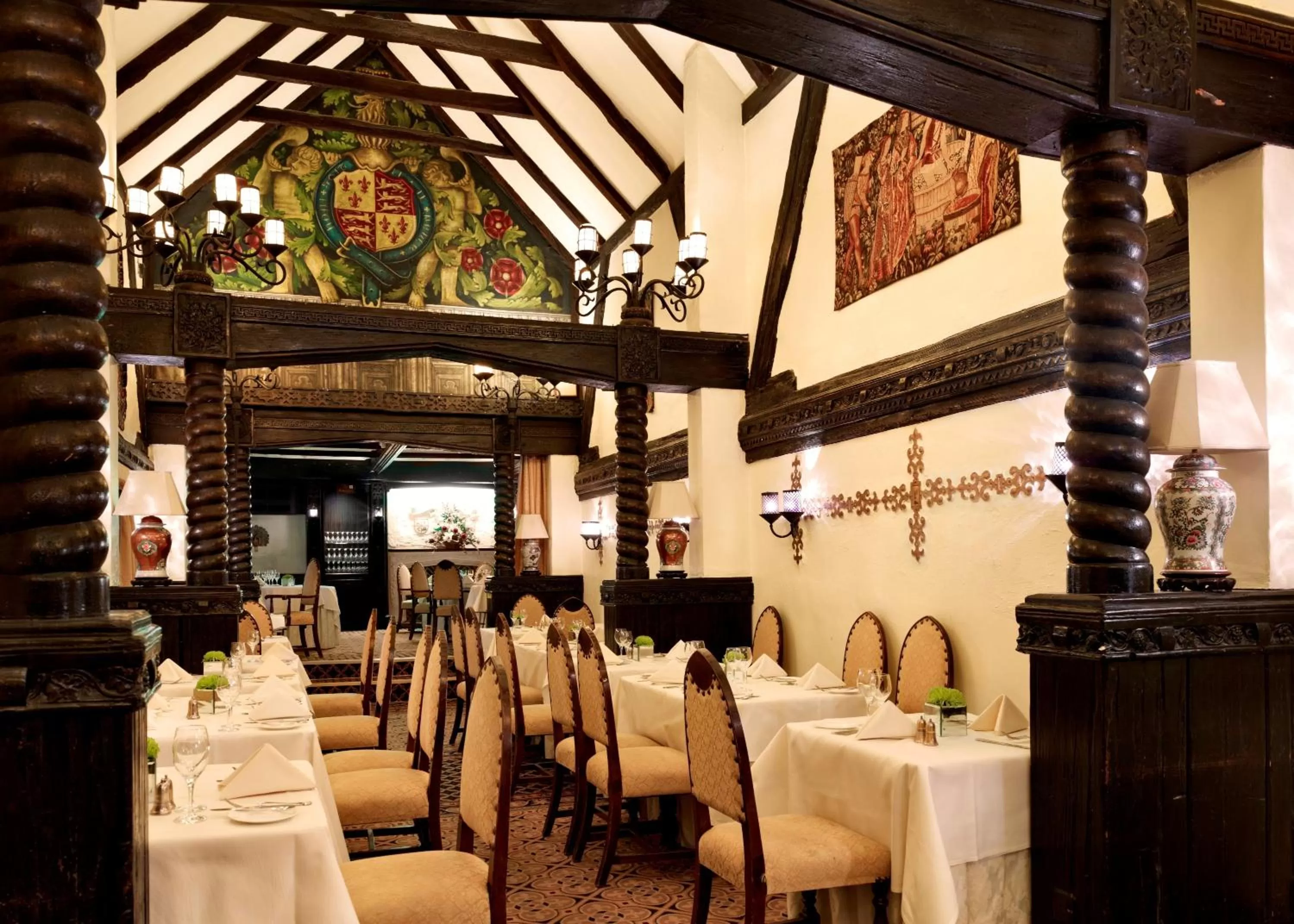 Restaurant/places to eat in Marygreen Manor