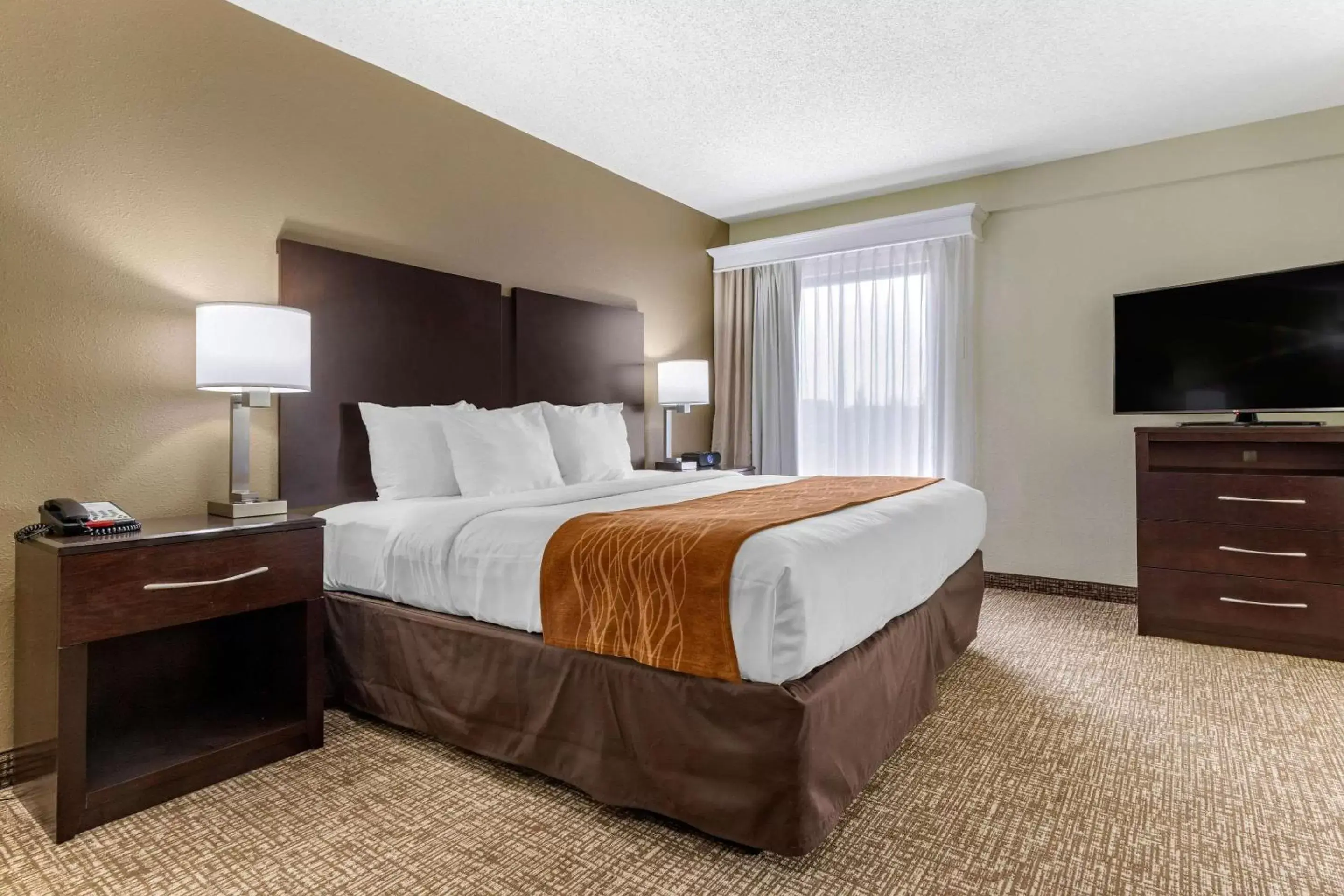 Bedroom, Bed in Comfort Inn & Suites Lake Norman