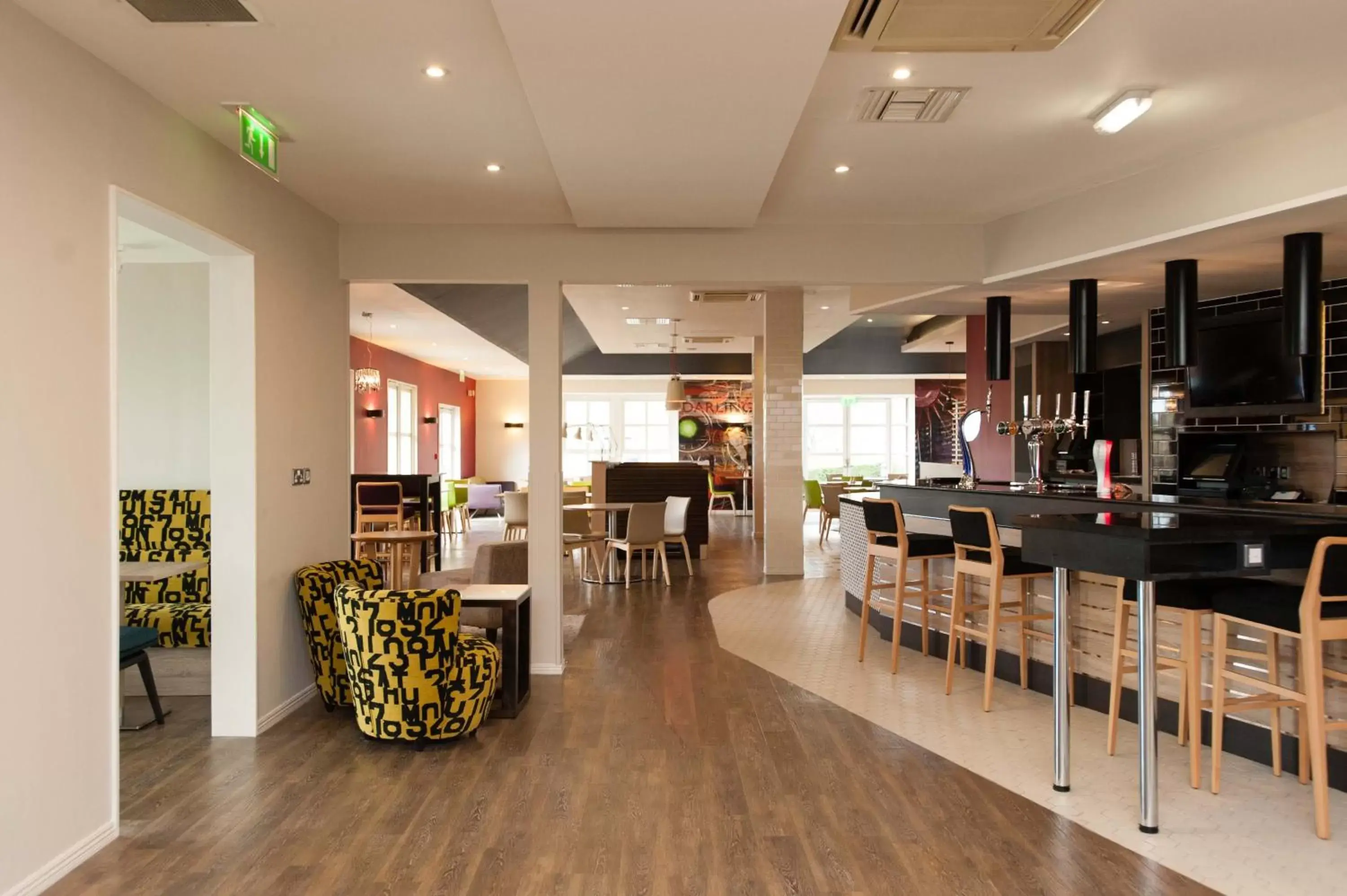 Restaurant/places to eat in Holiday Inn Darlington - NORTH A1M, JCT.59, an IHG Hotel
