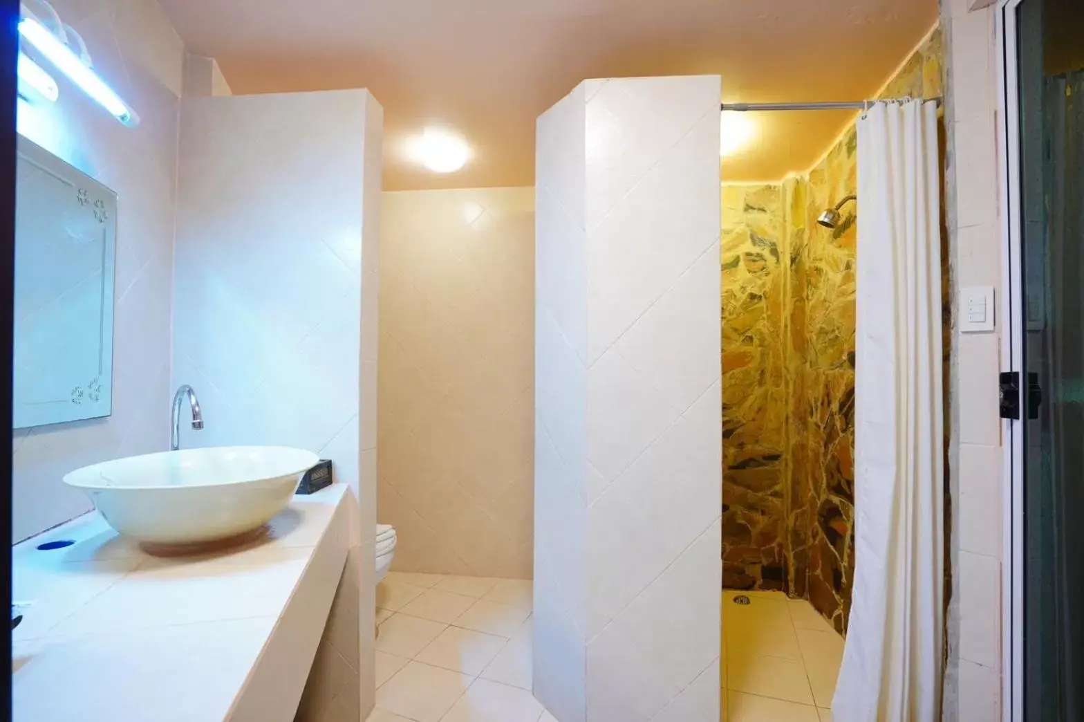 Bathroom in Supatra Hua Hin Resort