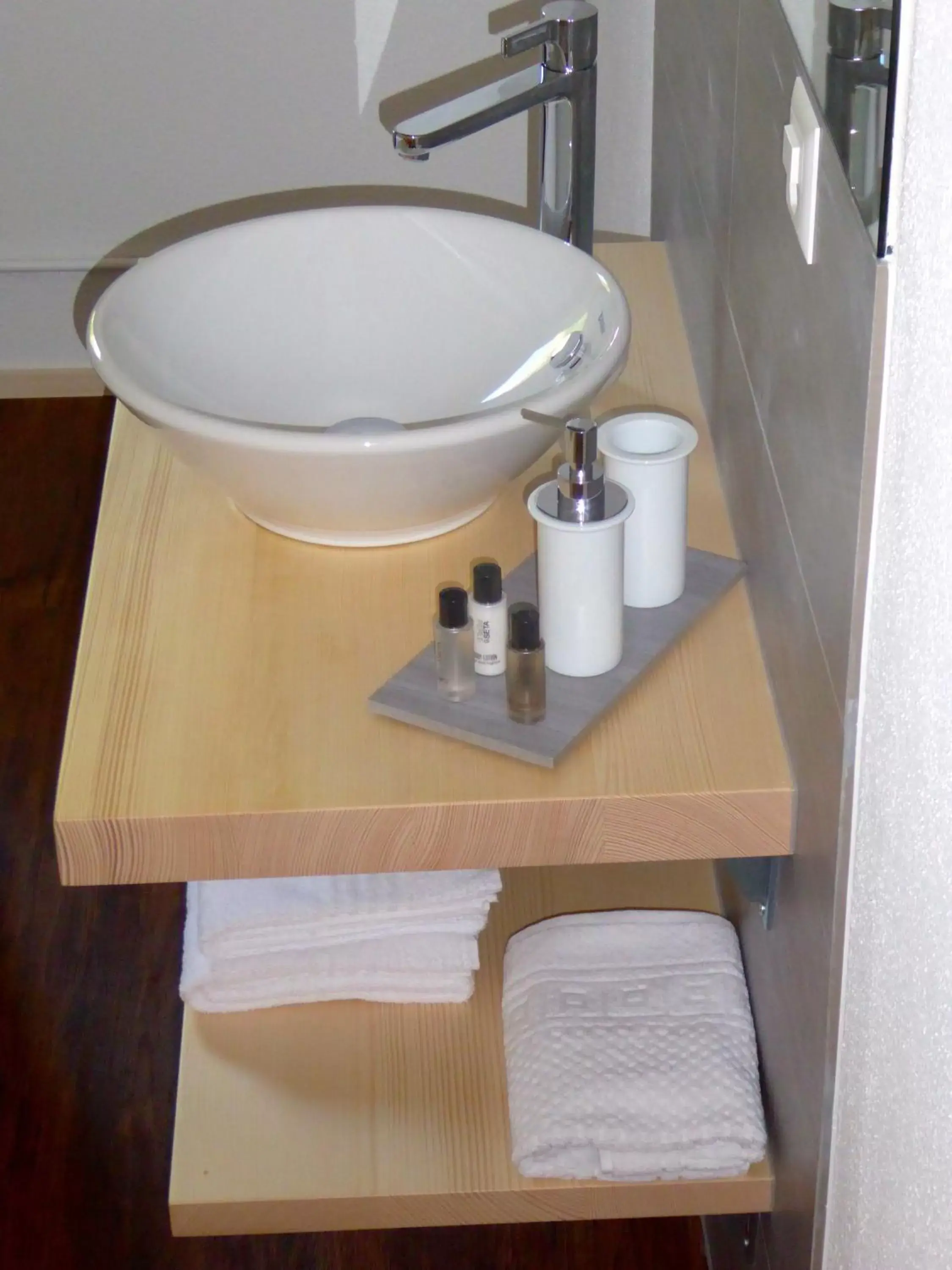 Other, Bathroom in Hotel Roseg-Gletscher