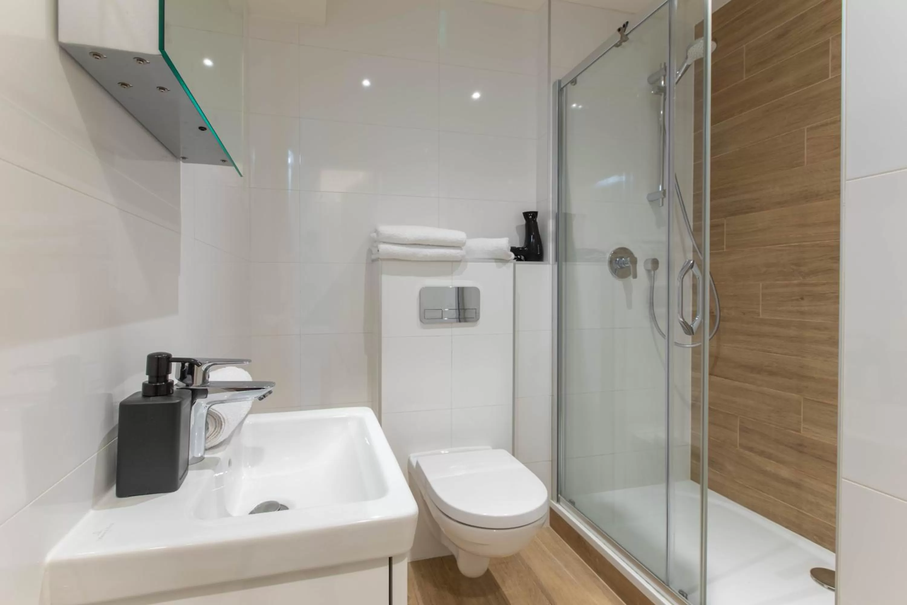 Lampi Aparthotel Prague