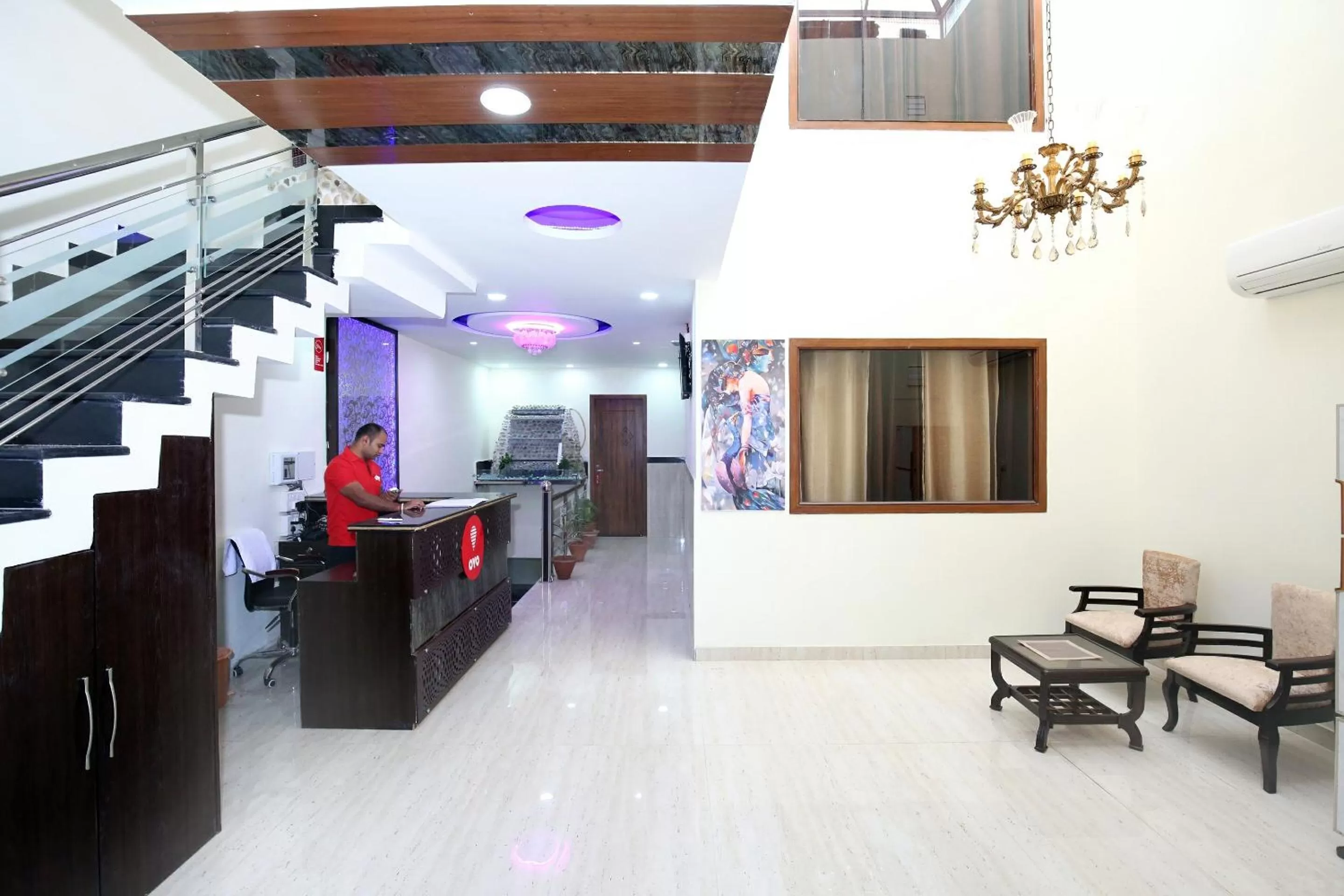 Lobby or reception, Lobby/Reception in Capital O Hotel Royal