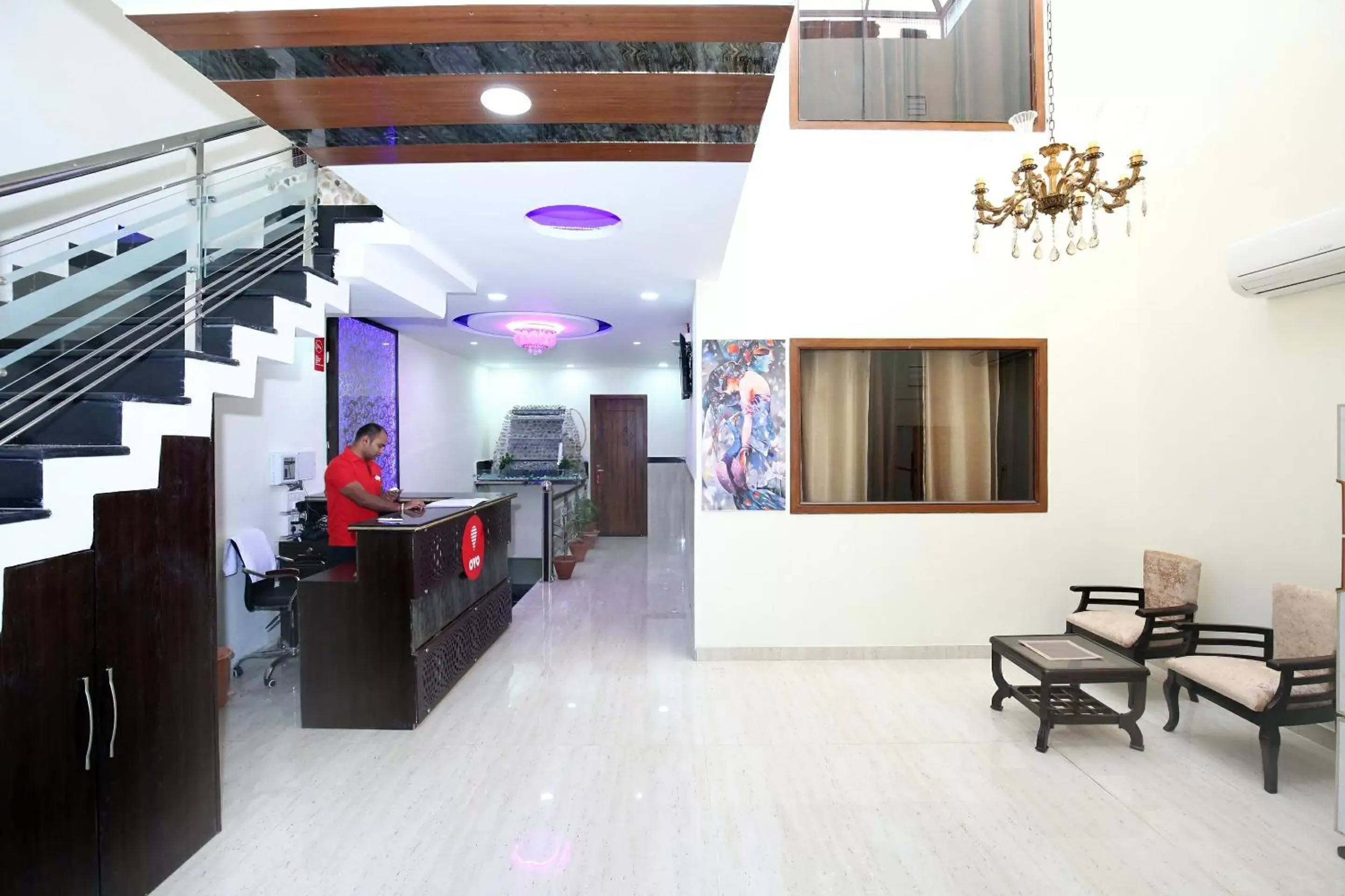 Lobby or reception, Lobby/Reception in Capital O Hotel Royal Lobby or reception, Lobby/Reception in Capital O Hotel Royal