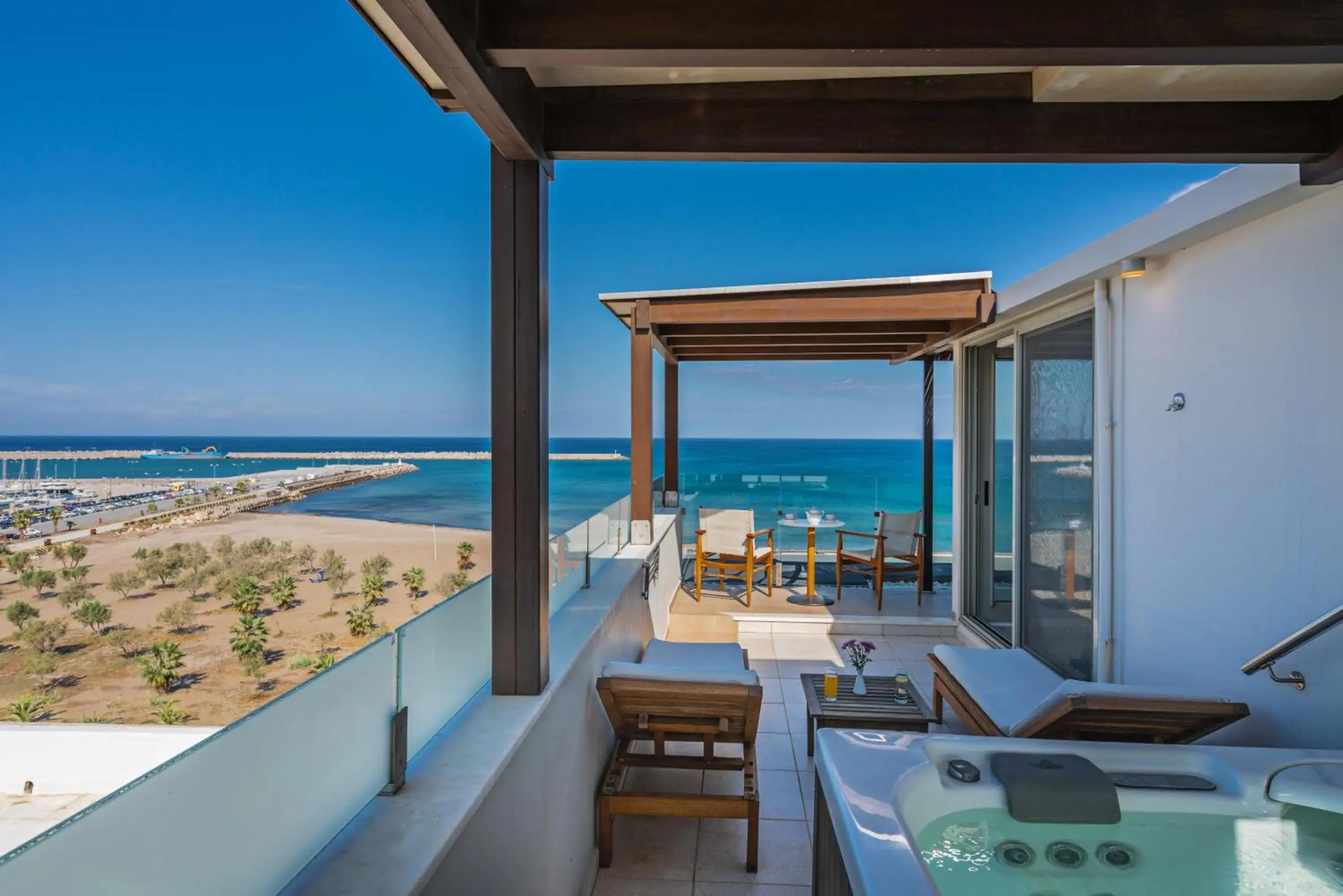 Balcony/Terrace, Restaurant/Places to Eat in Kriti Beach Hotel