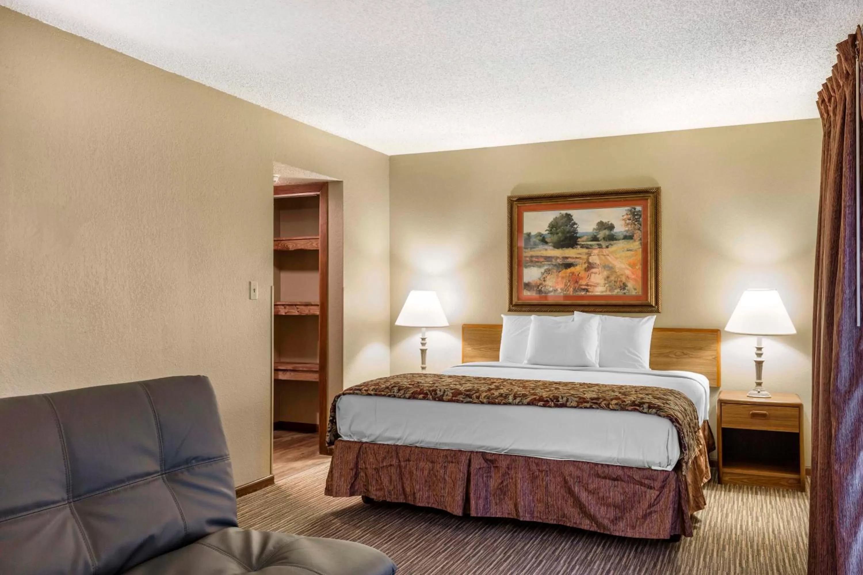 King Studio in MainStay Suites Springfield South - Battlefield Rd