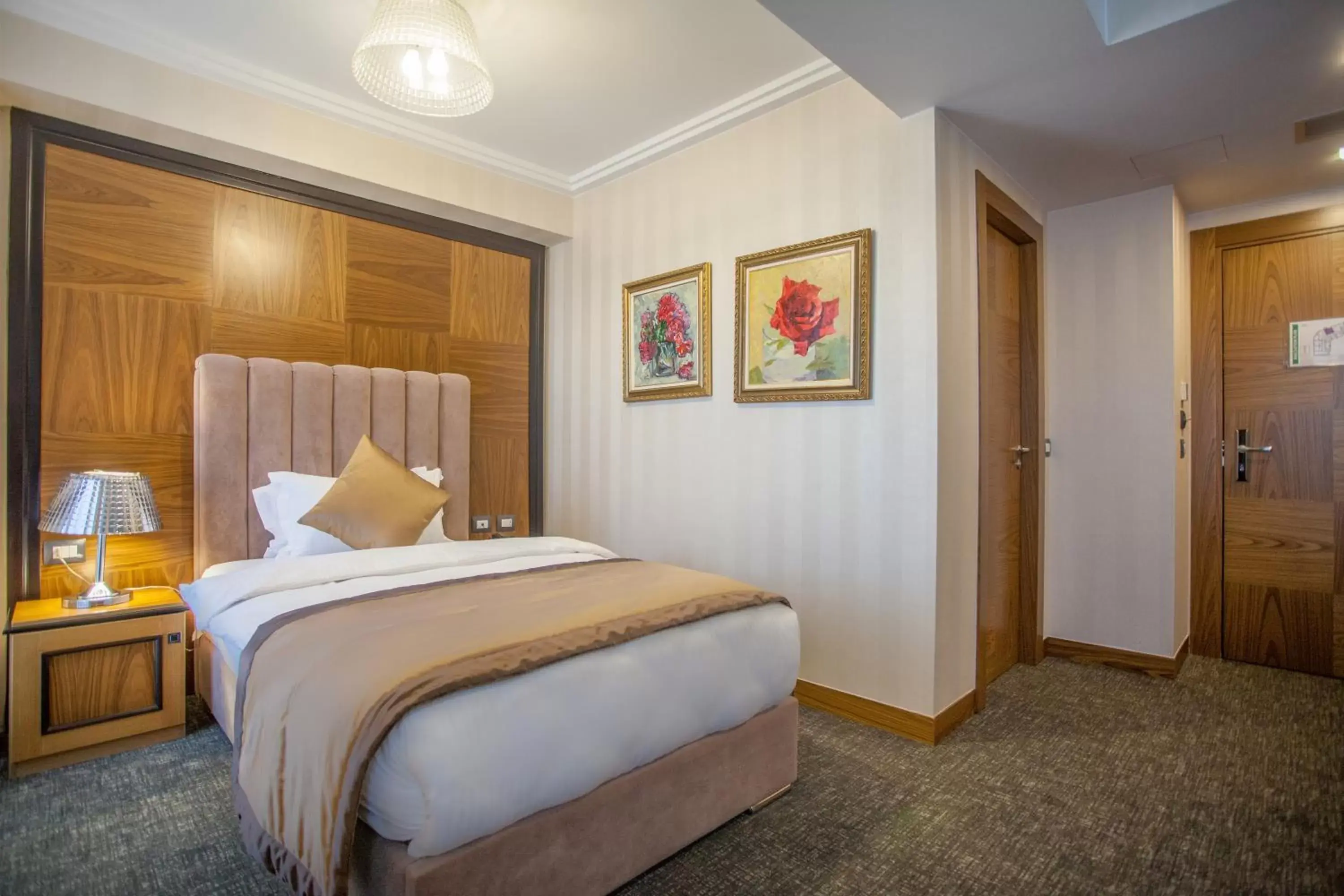 Bedroom, Bed in Hotel Colosseo Tirana Bedroom, Bed in Hotel Colosseo Tirana