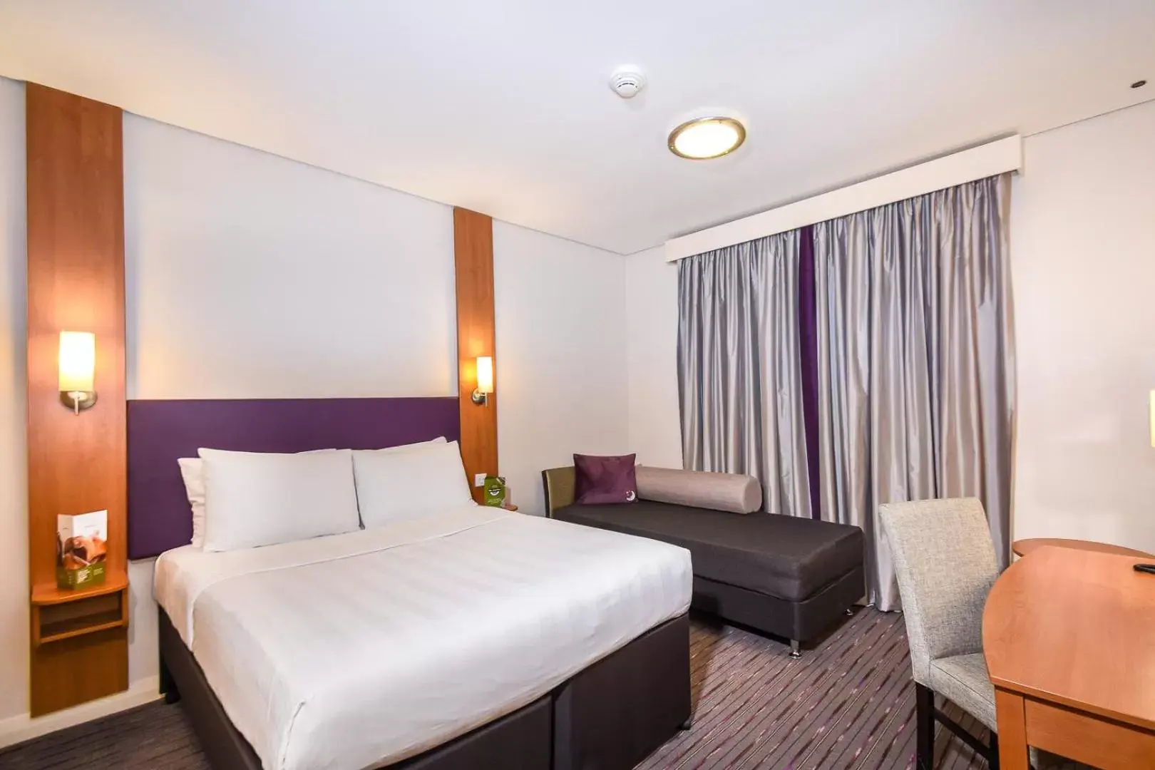 Double Room in Premier Inn Dubai Silicon Oasis
