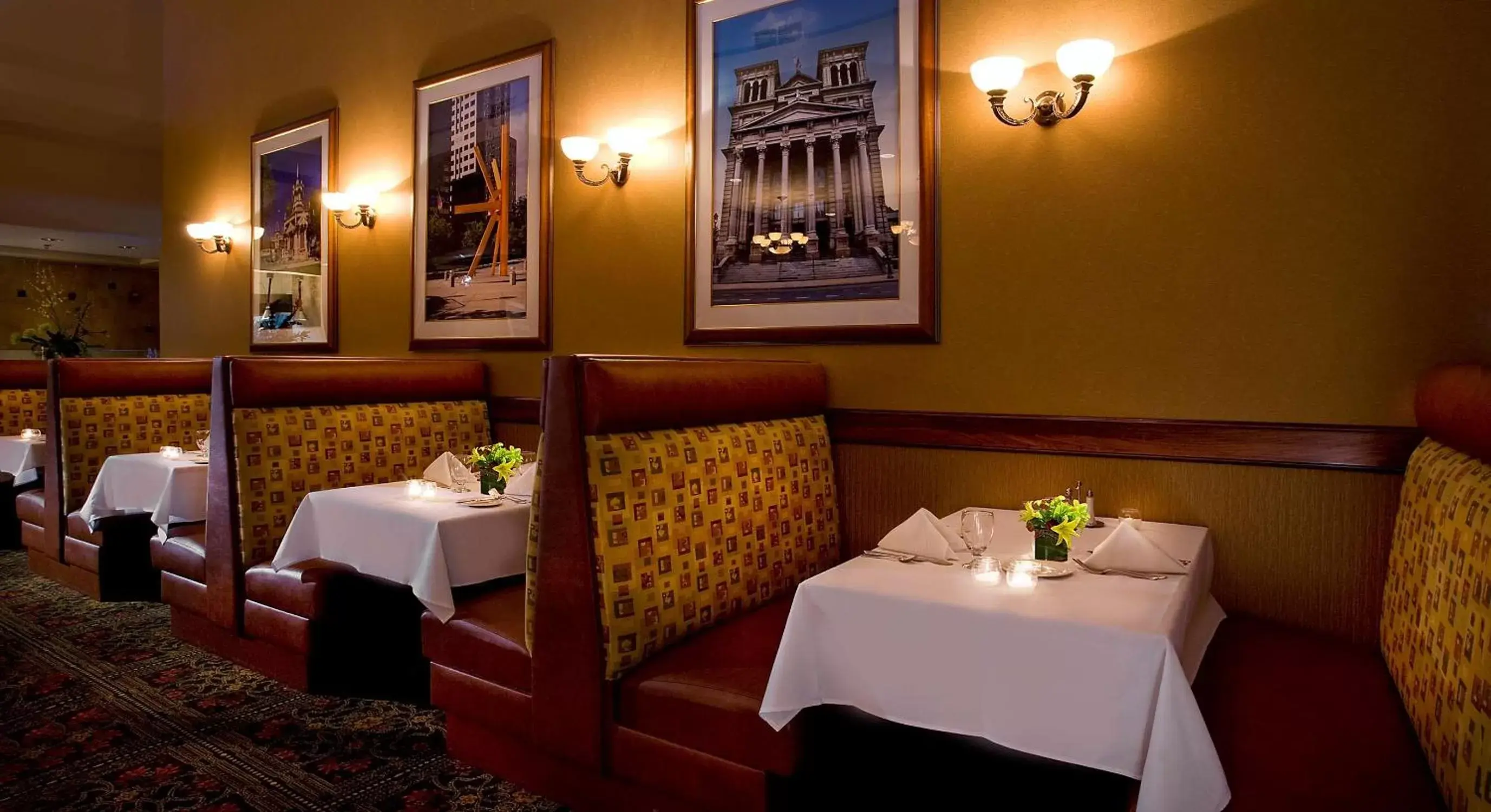 Restaurant/places to eat in Hilton Garden Inn Milwaukee Northwest Conference Center Restaurant/places to eat in Hilton Garden Inn Milwaukee Northwest Conference Center