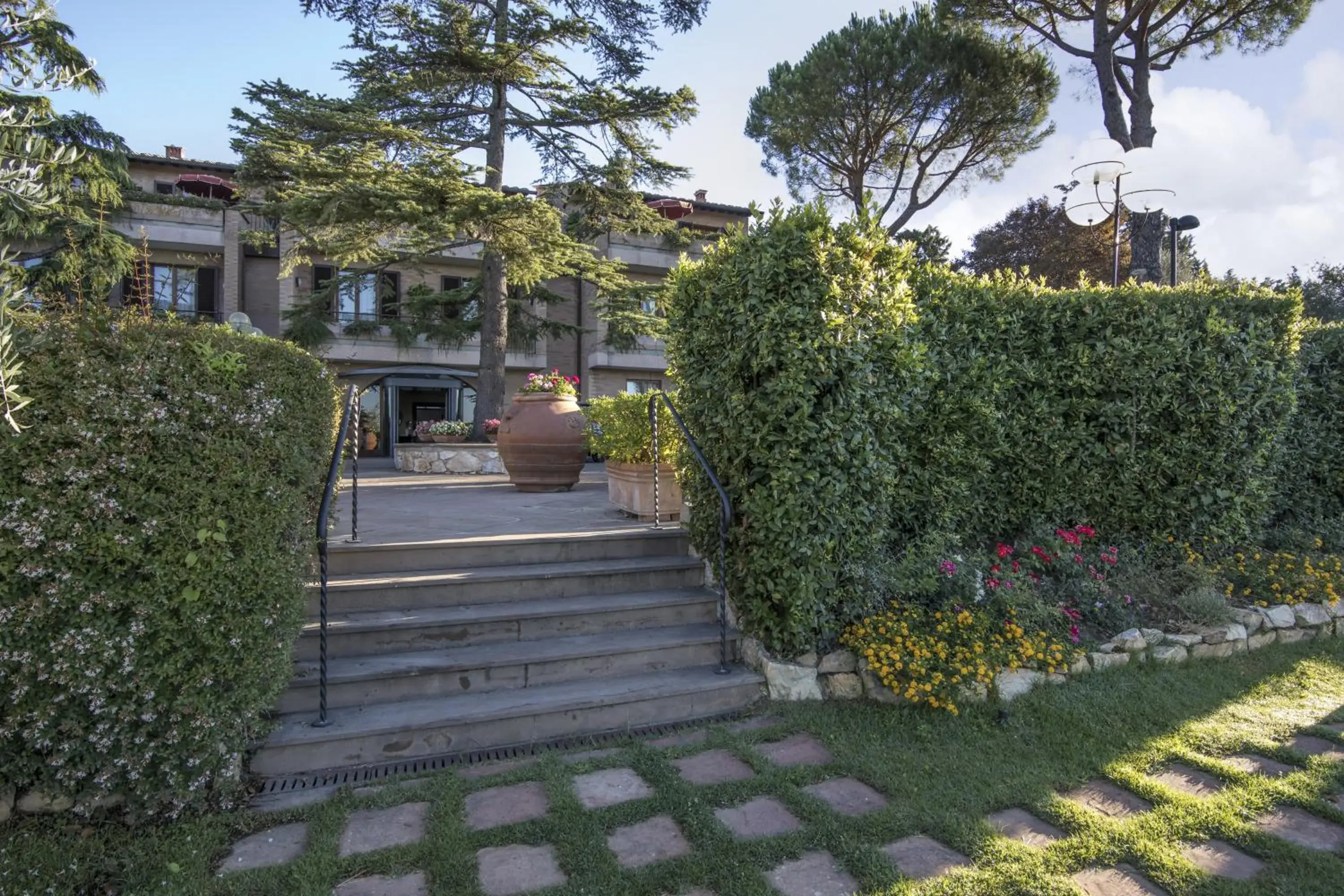 Facade/entrance in Relais Santa Chiara Hotel