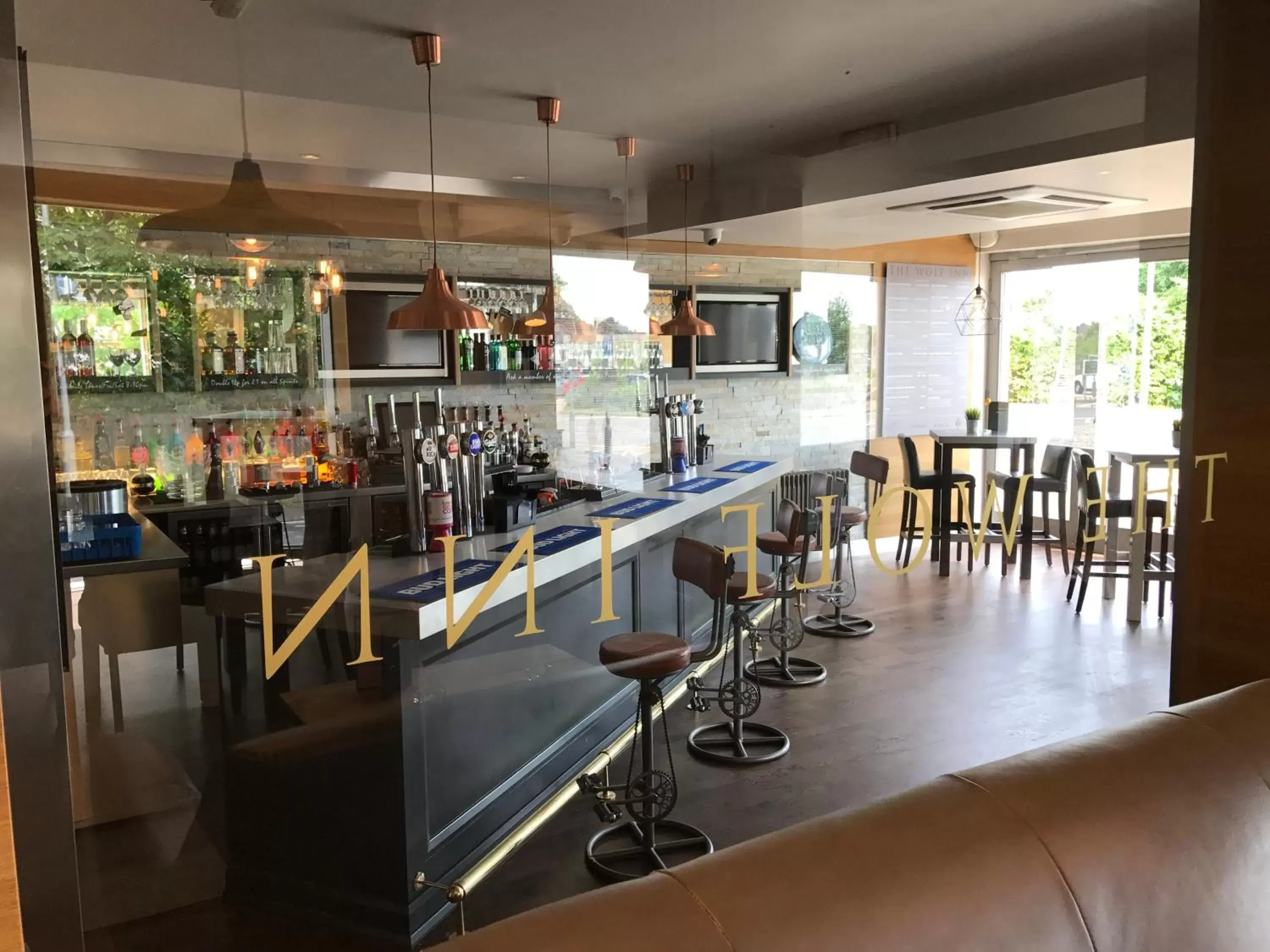 Lounge/Bar in The Wolf Inn