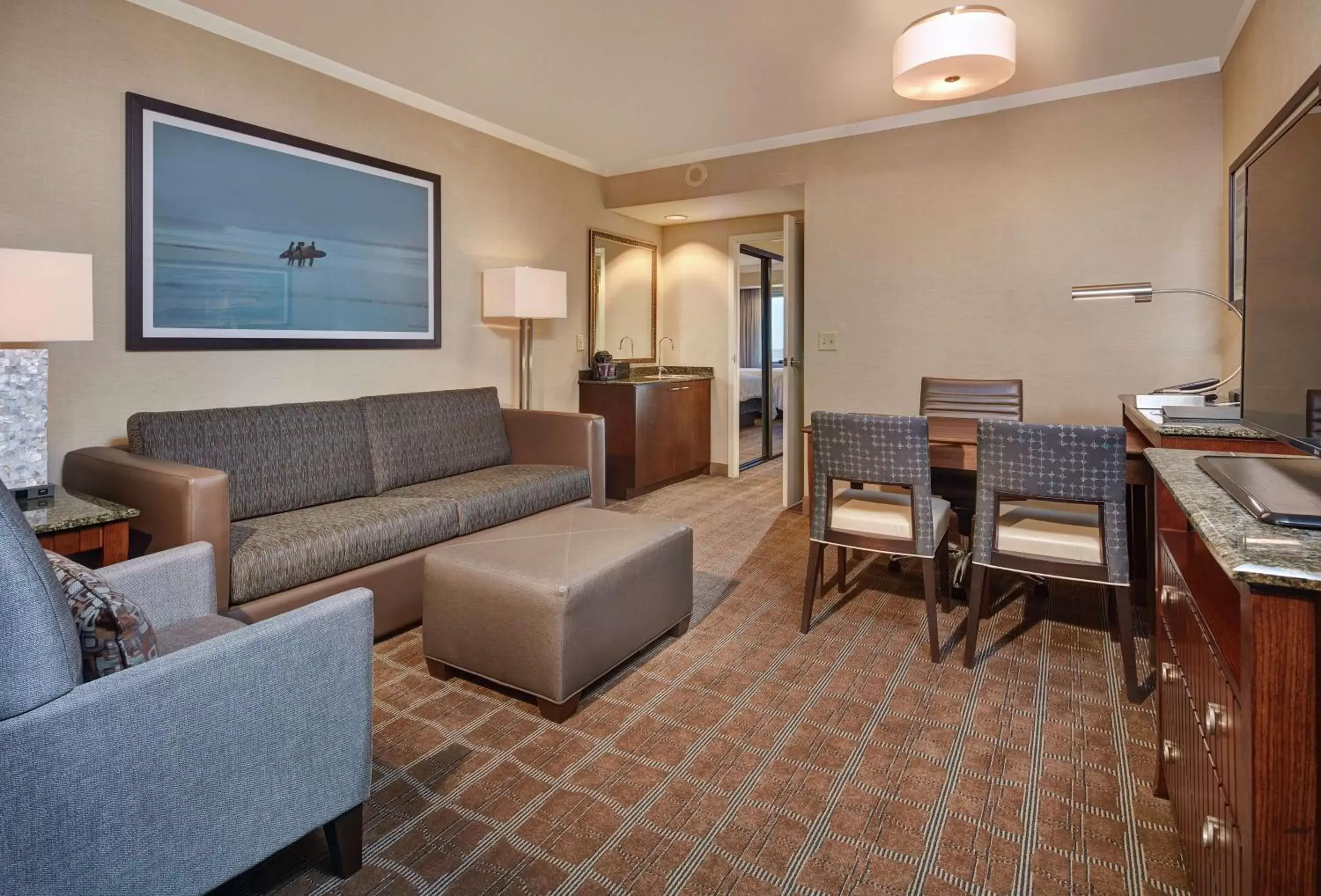 Living room, Seating Area in Embassy Suites by Hilton San Diego La Jolla